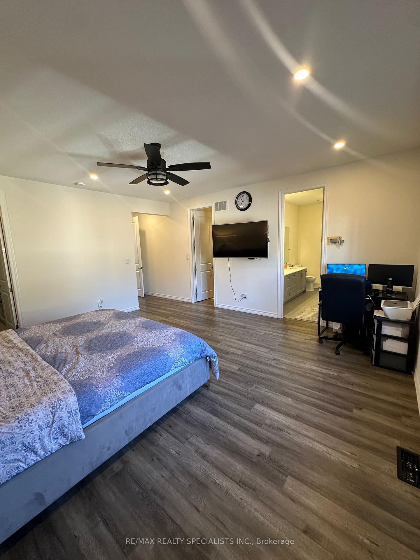 Photo 39 of Unit MAIN AND UPPER, 19 Thornvalley Terrace, Caledon, Rural Caledon — HOMEH