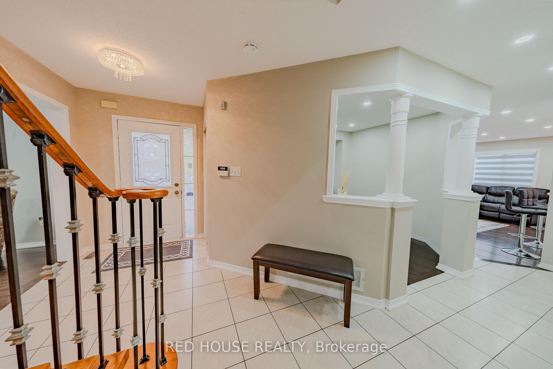 Photo 15 of 46 Passfield Trail, Brampton, Bram East — HOMEH