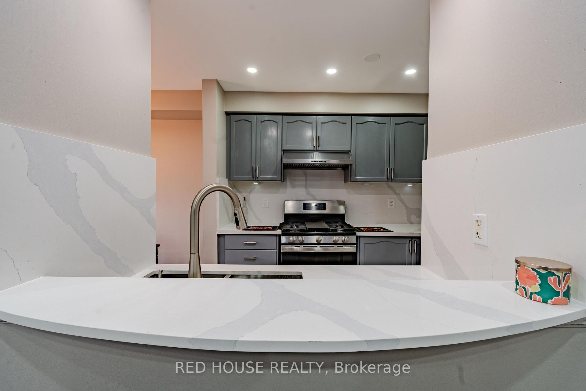 Photo 26 of 46 Passfield Trail, Brampton, Bram East — HOMEH