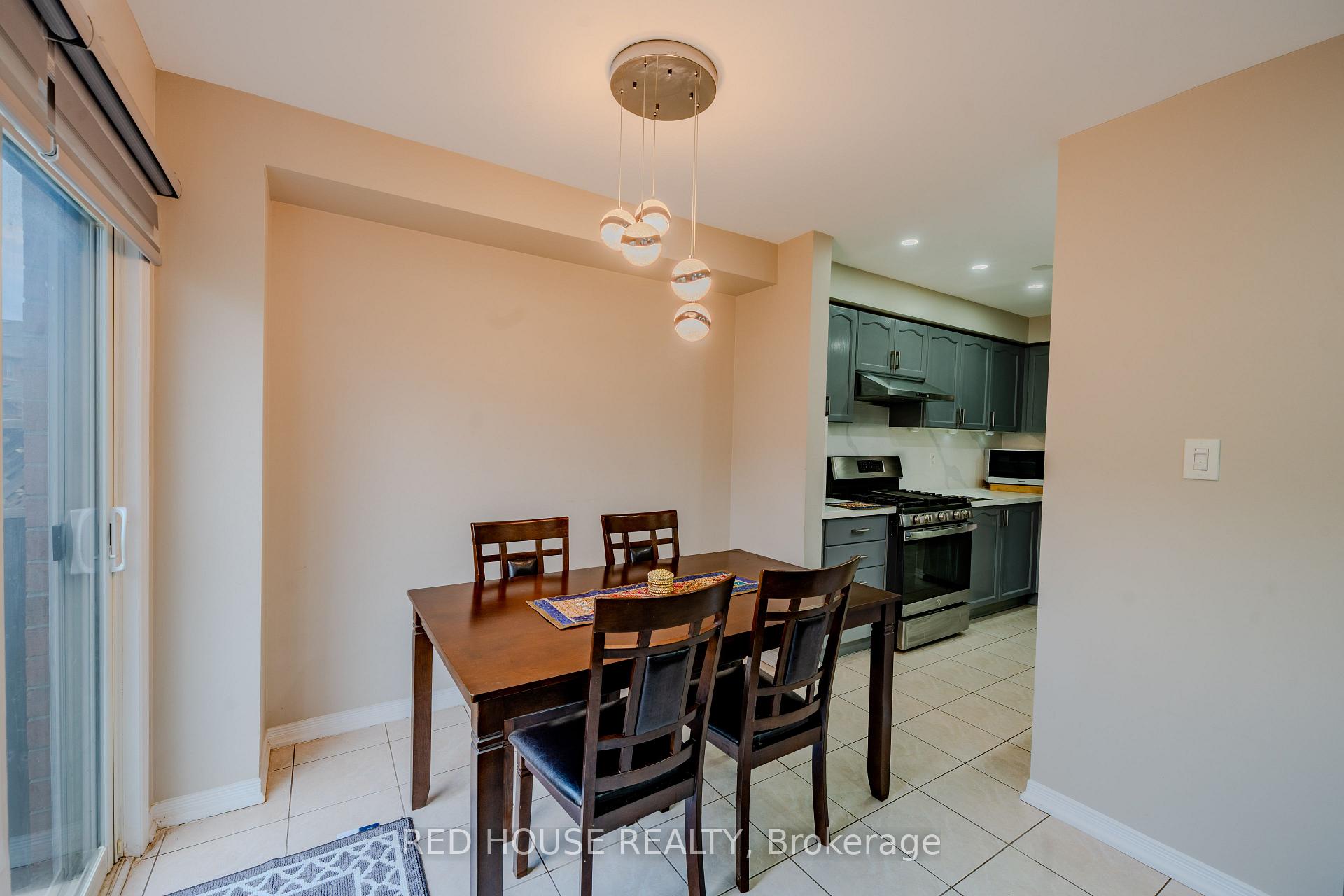Photo 27 of 46 Passfield Trail, Brampton, Bram East — HOMEH