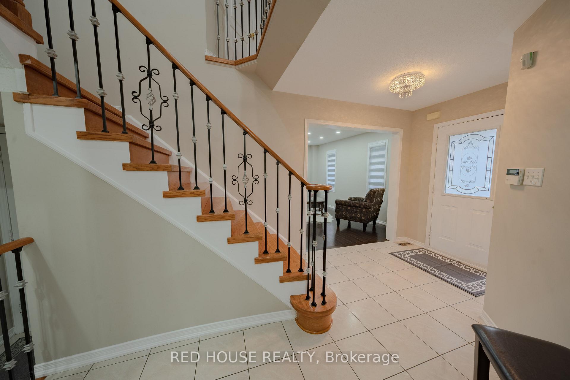 Photo 34 of 46 Passfield Trail, Brampton, Bram East — HOMEH