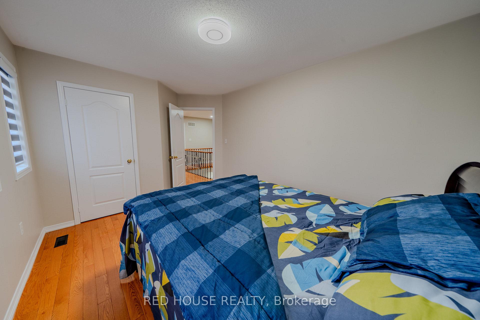 Photo 37 of 46 Passfield Trail, Brampton, Bram East — HOMEH