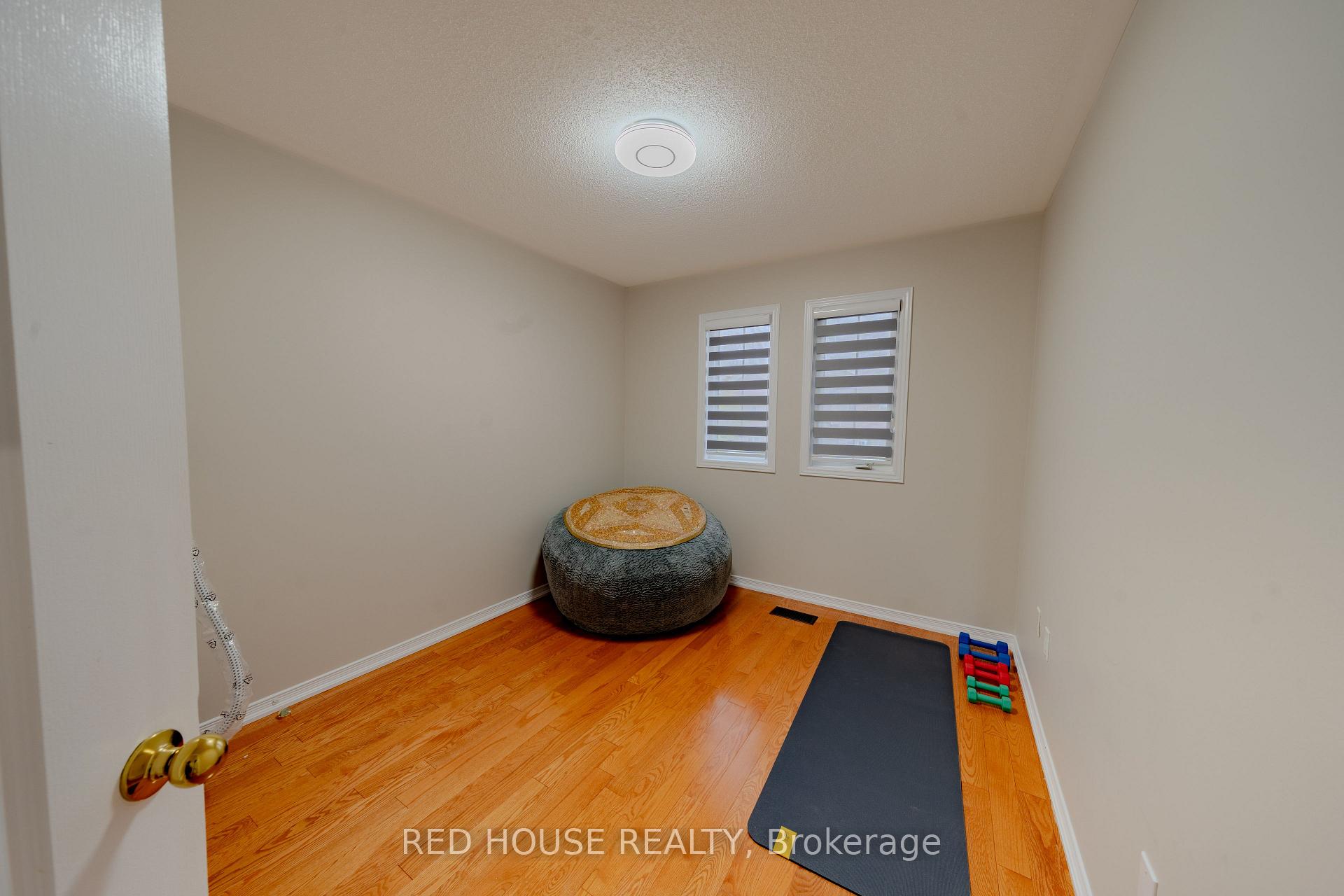 Photo 39 of 46 Passfield Trail, Brampton, Bram East — HOMEH