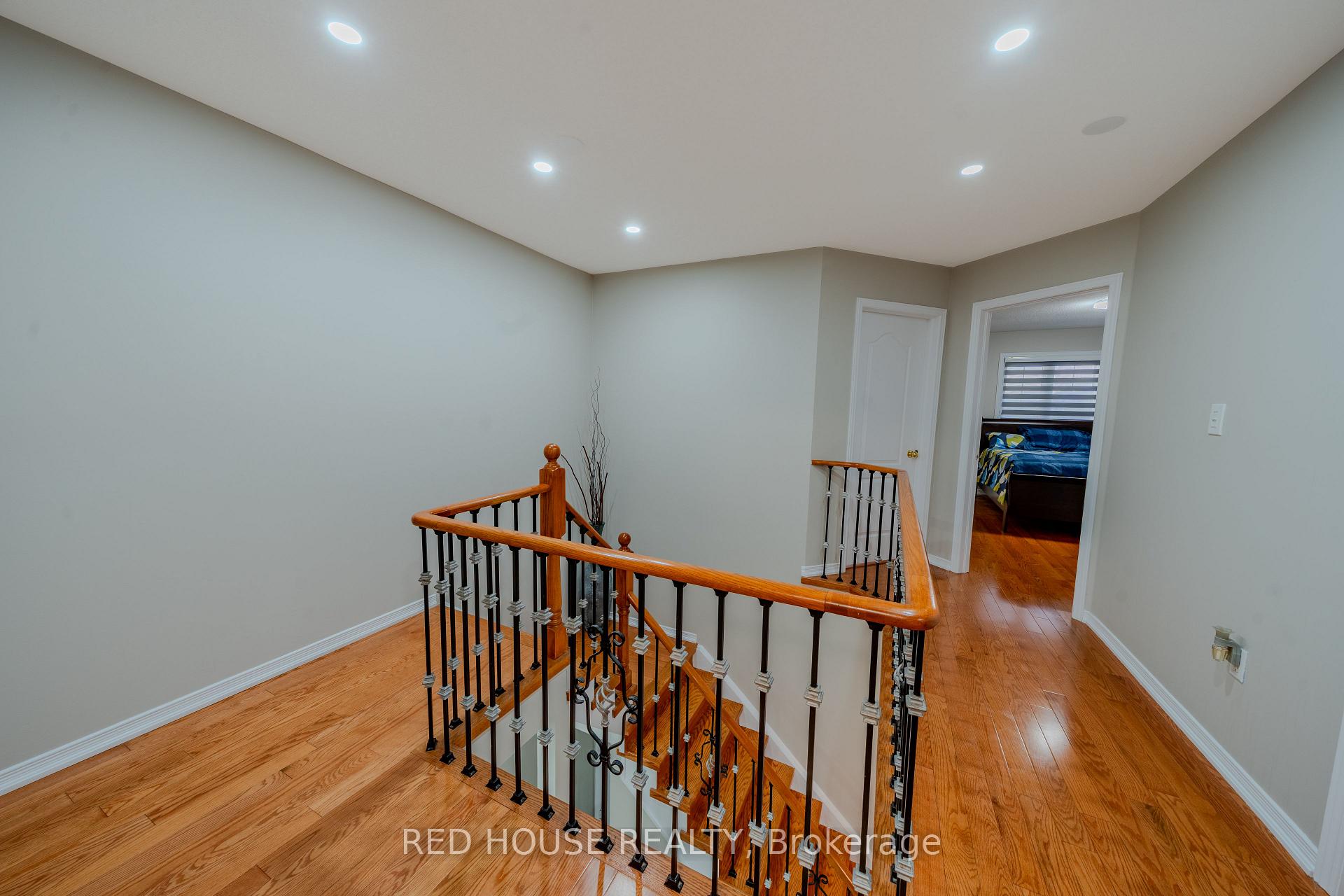 Photo 43 of 46 Passfield Trail, Brampton, Bram East — HOMEH