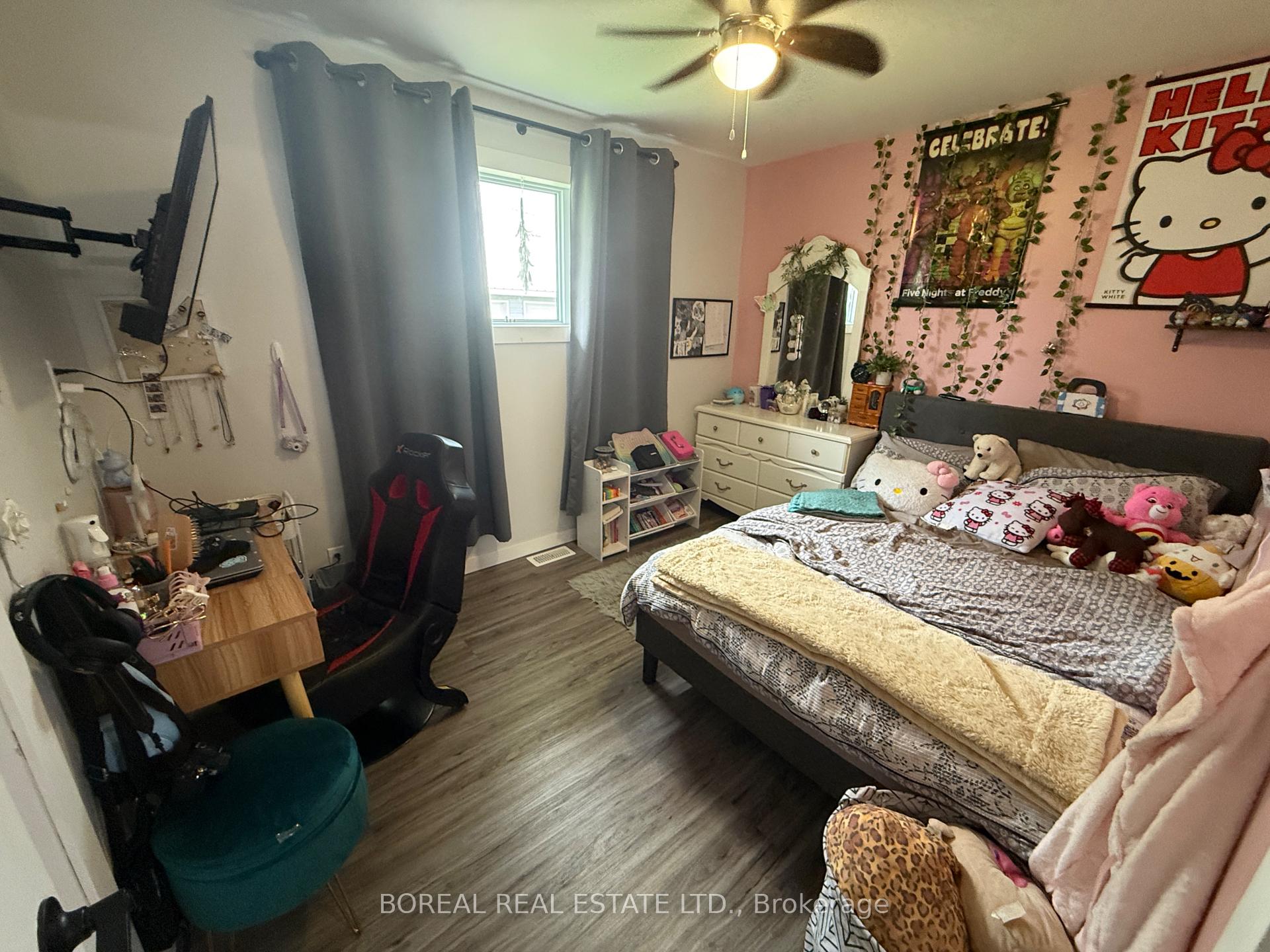 Photo 19 of 252 Fourteenth Avenue, Cochrane — HOMEH