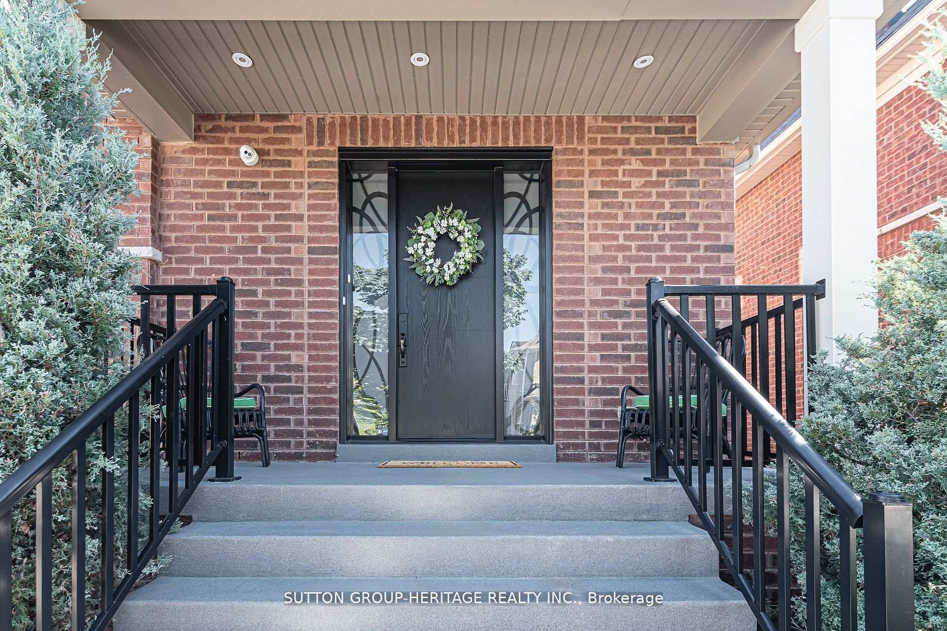 Photo 4 of 9 Halliday Street, Ajax, Northeast Ajax — HOMEH