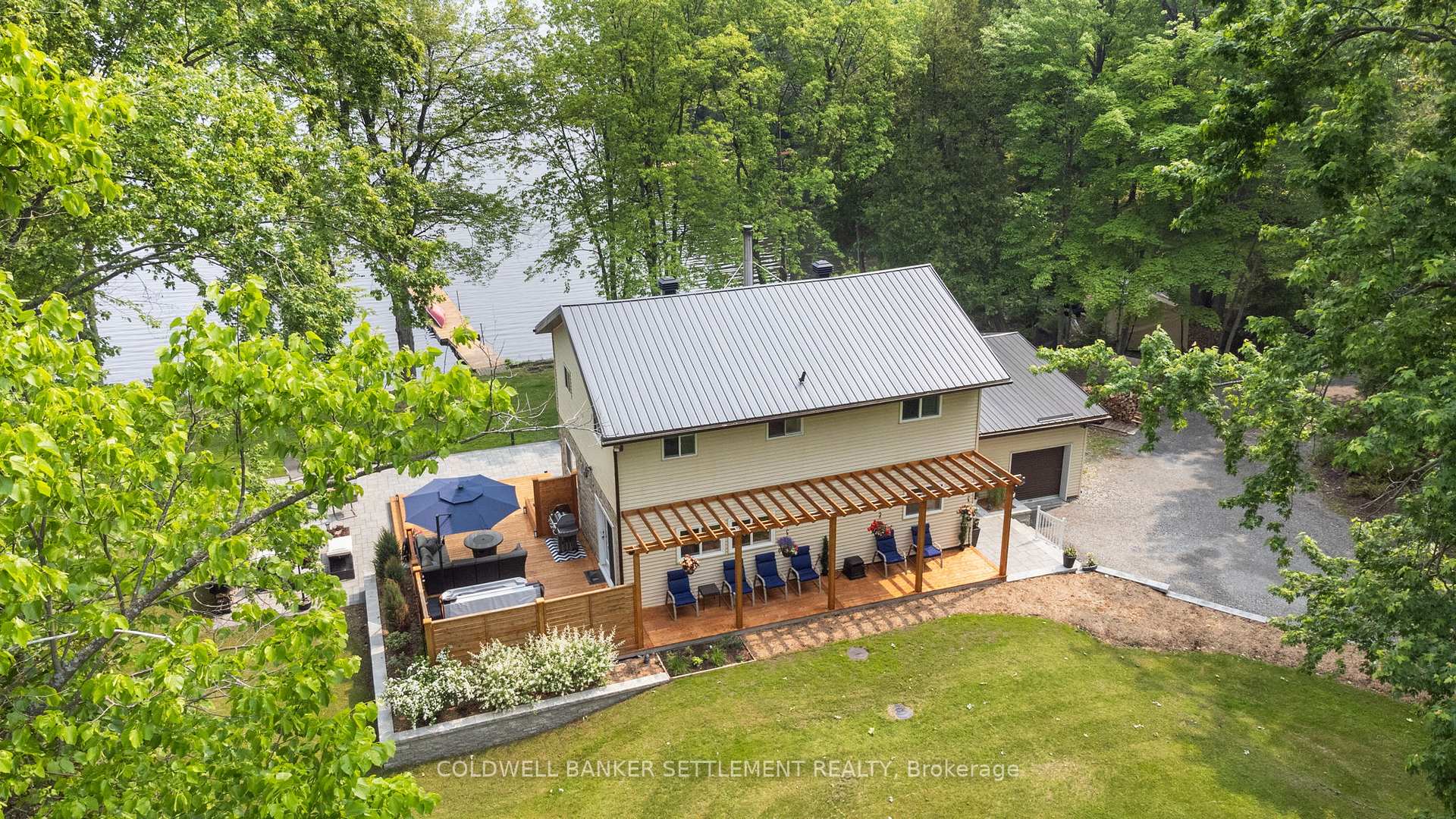 Photo 24 of 1021 Trillium Point Road, Central Frontenac, Frontenac Centre — HOMEH