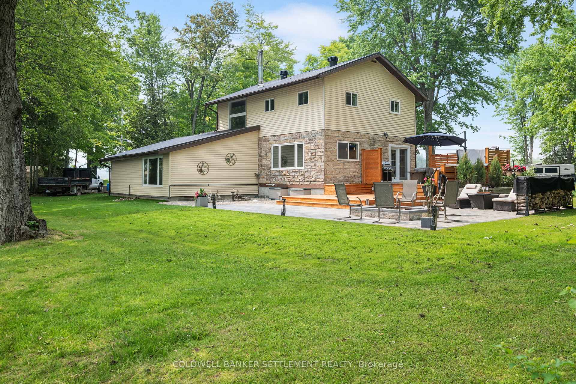 Photo 90 of 1021 Trillium Point Road, Central Frontenac, Frontenac Centre — HOMEH