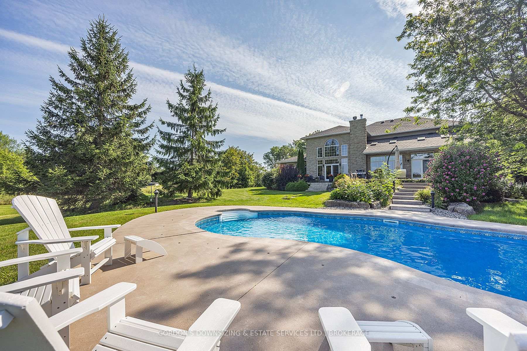 Photo 4 of 44 Howe Island Drive, Frontenac Islands, The Islands — HOMEH