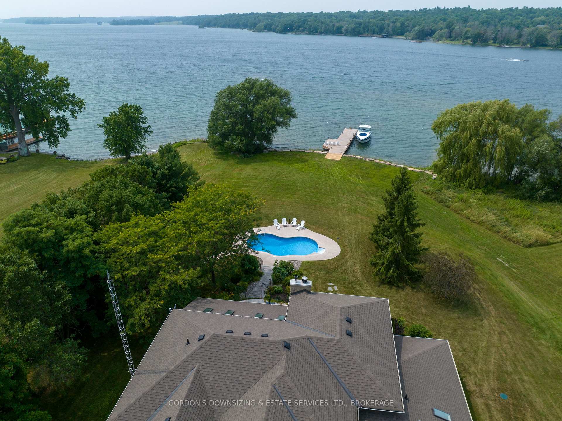 Photo 40 of 44 Howe Island Drive, Frontenac Islands, The Islands — HOMEH