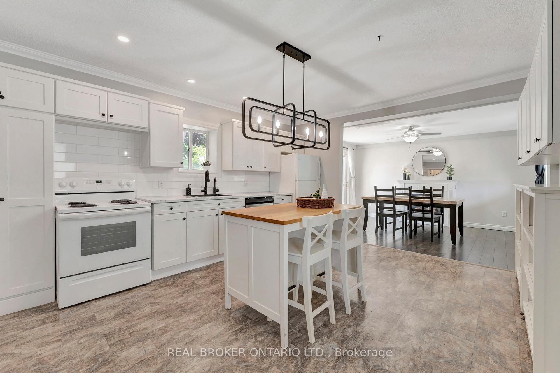Photo 11 of 5 Maple Avenue N, Brant, Burford — HOMEH