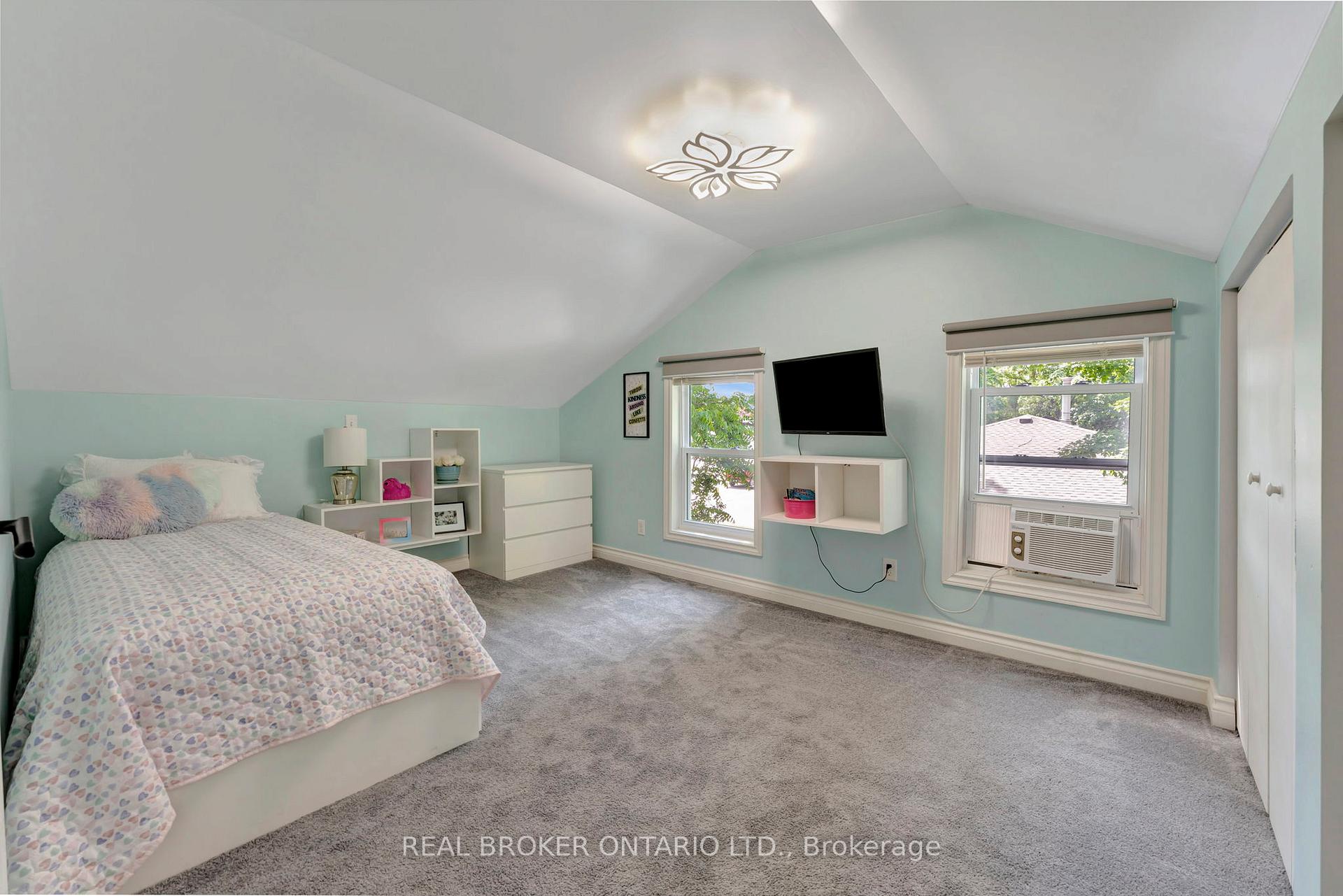 Photo 17 of 5 Maple Avenue N, Brant, Burford — HOMEH