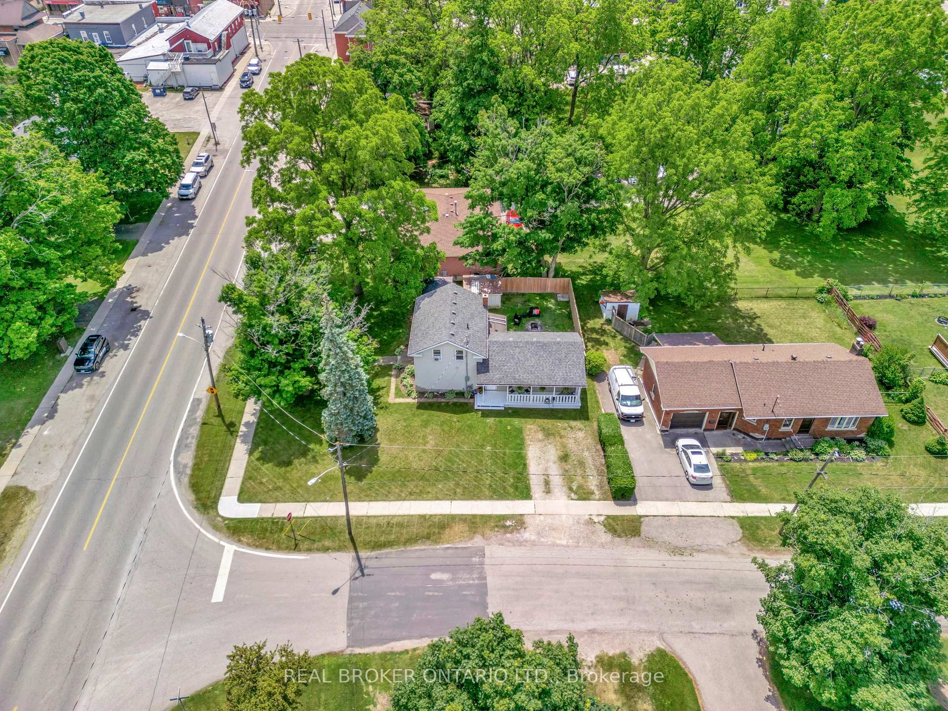 Photo 27 of 5 Maple Avenue N, Brant, Burford — HOMEH