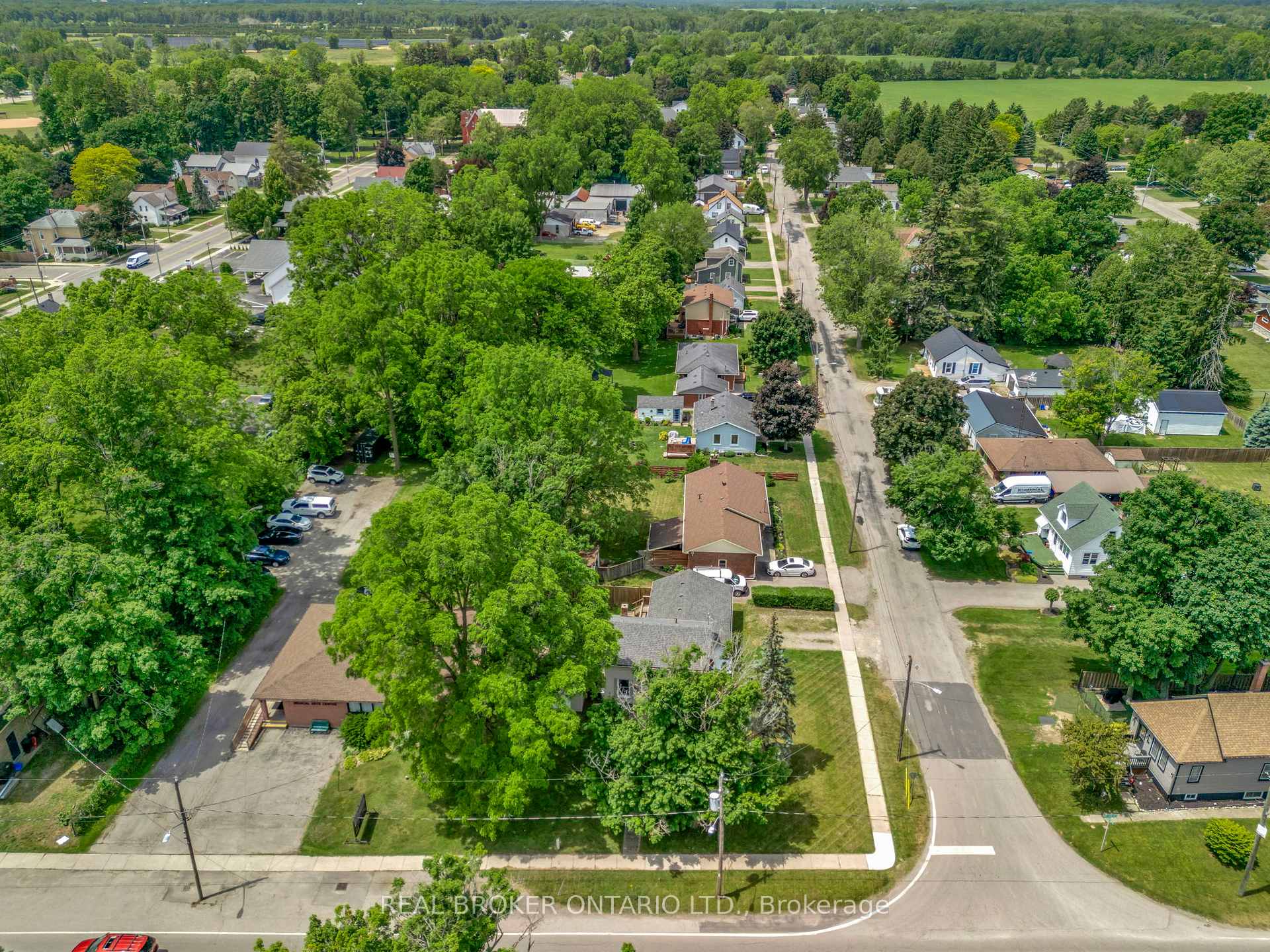 Photo 31 of 5 Maple Avenue N, Brant, Burford — HOMEH