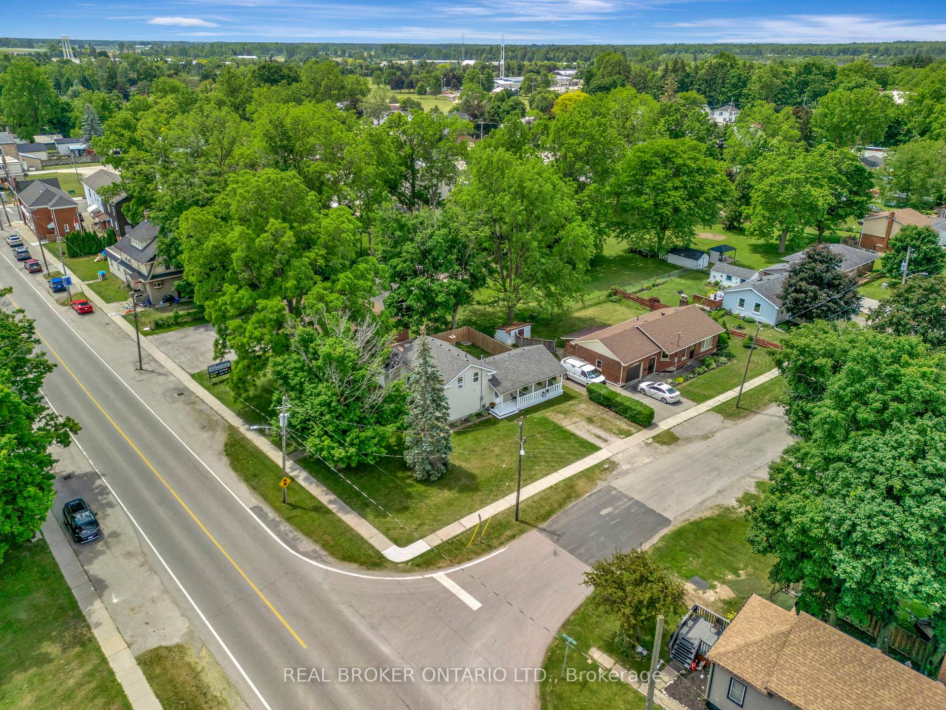Photo 30 of 5 Maple Avenue N, Brant, Burford — HOMEH