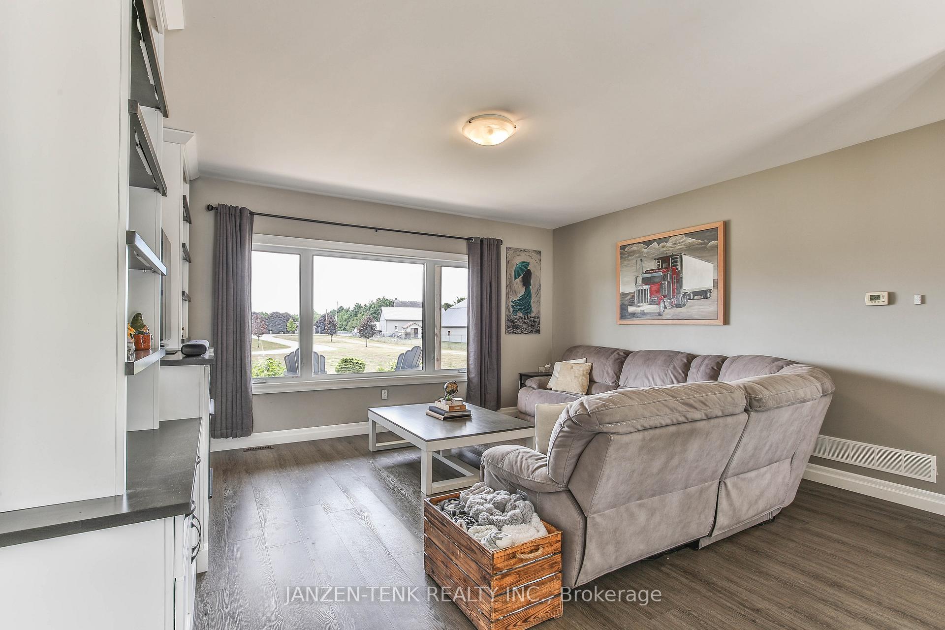 Photo 10 of 53532 Calton Line, Malahide, Calton — HOMEH