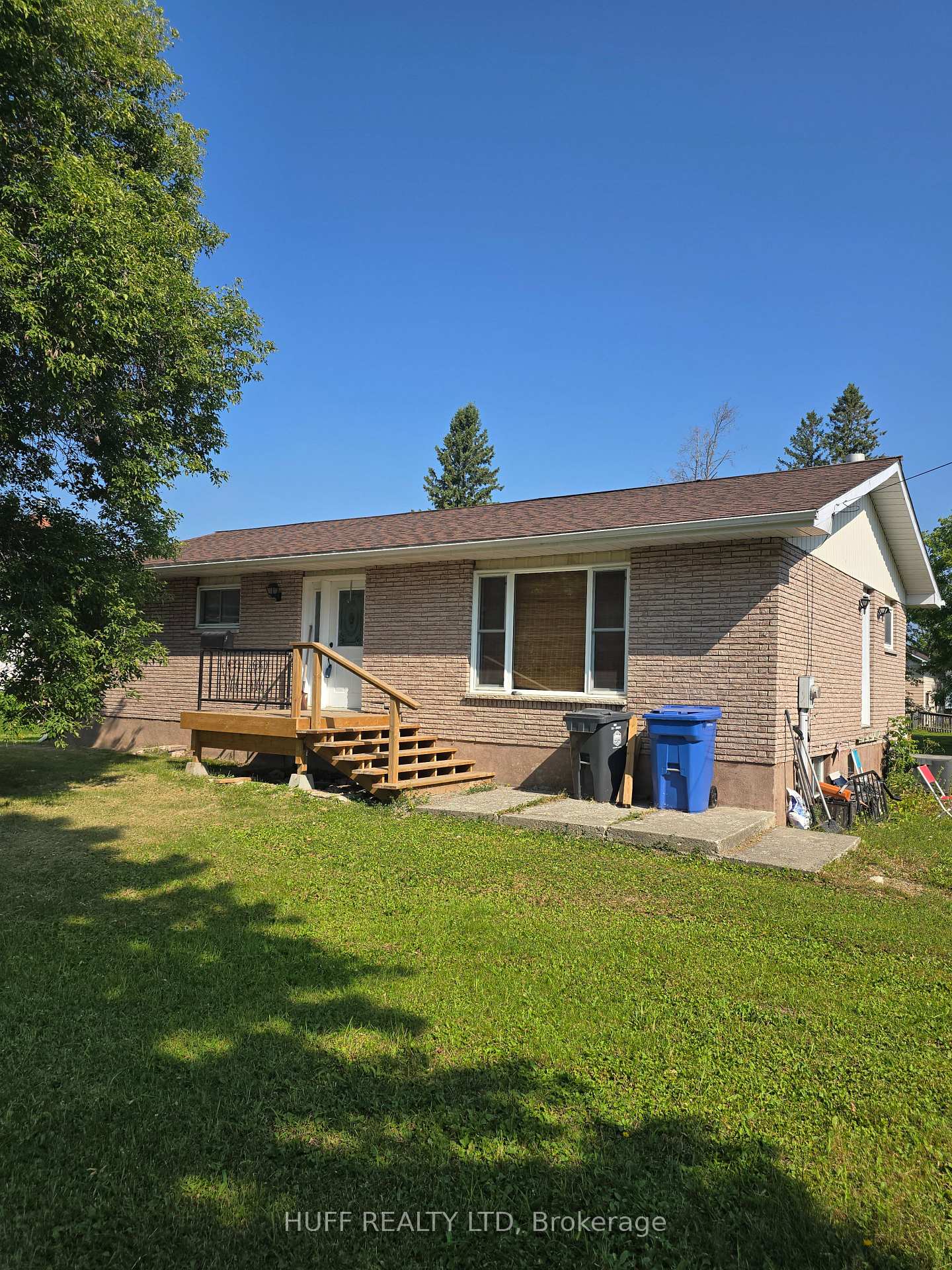 Photo 1 of 95 6th Avenue, Englehart, Central Timiskaming — HOMEH