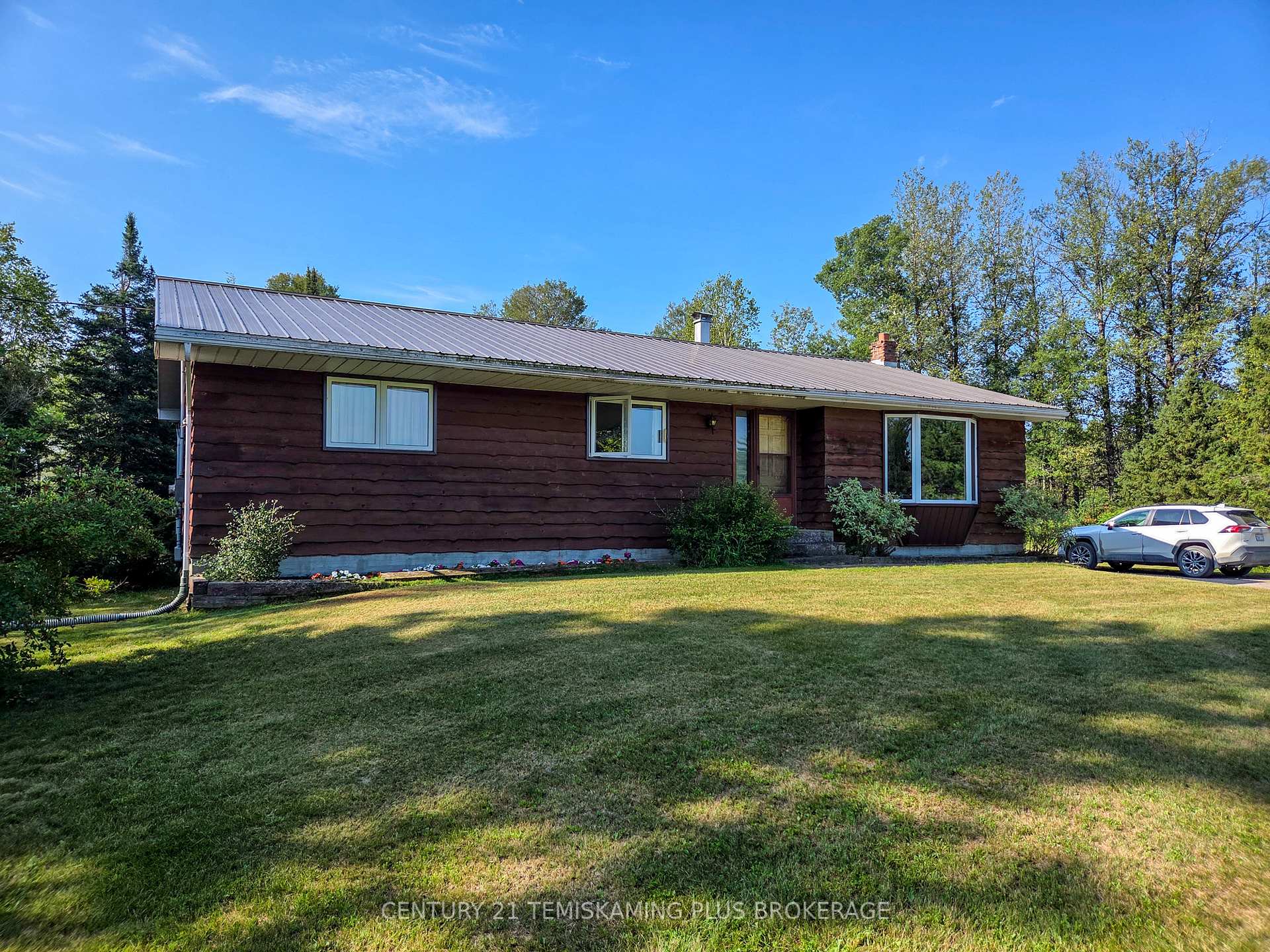 Photo 4 of 428120 Chamberlain 3 Road, Englehart, Central Timiskaming — HOMEH