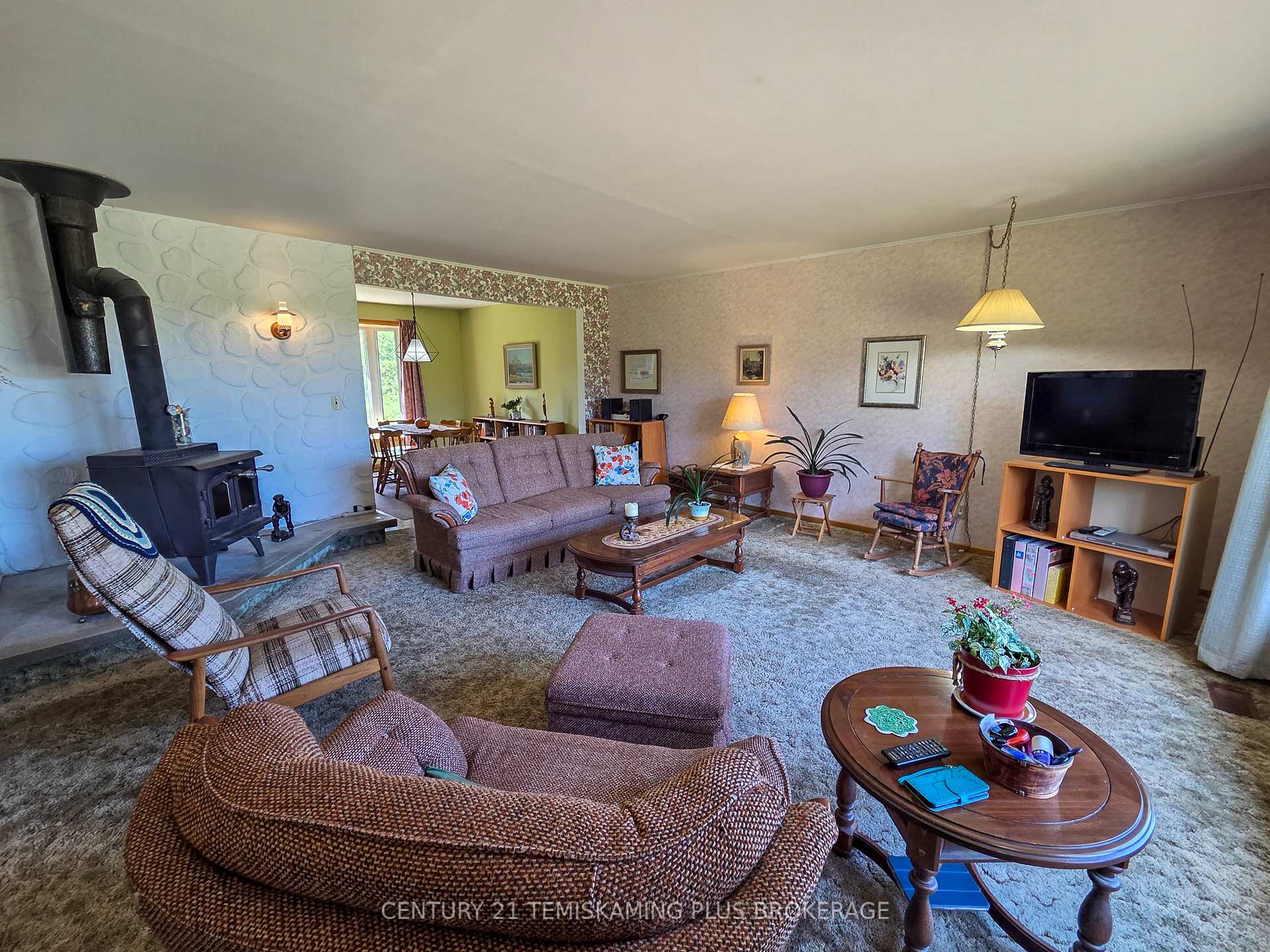 Photo 11 of 428120 Chamberlain 3 Road, Englehart, Central Timiskaming — HOMEH