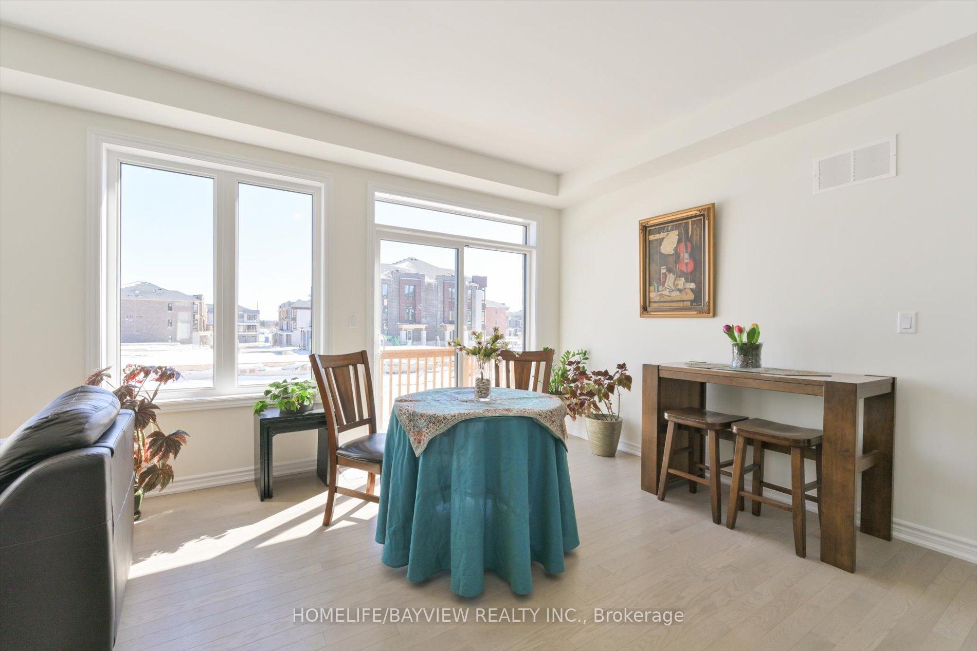 Photo 18 of 115 Halldorson Avenue, Aurora, Bayview Northeast — HOMEH