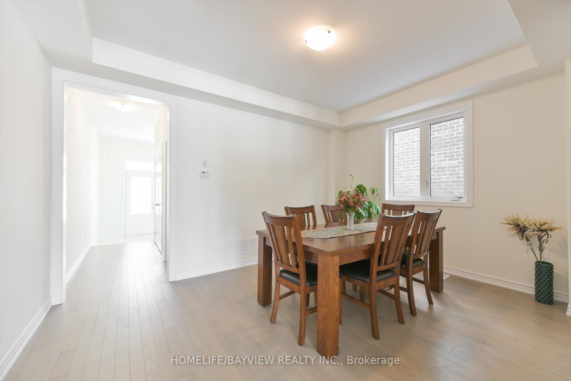 Photo 17 of 115 Halldorson Avenue, Aurora, Bayview Northeast — HOMEH