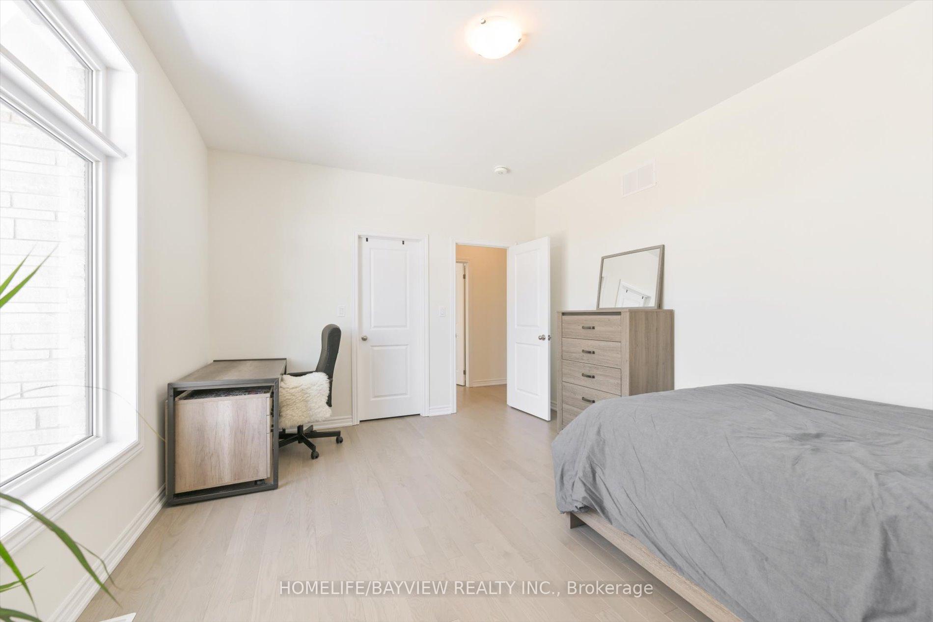 Photo 34 of 115 Halldorson Avenue, Aurora, Bayview Northeast — HOMEH