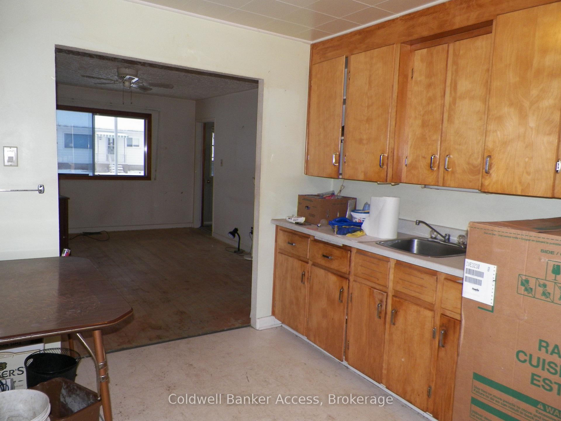 Photo 11 of 11 Laurentian Street, Deep River — HOMEH