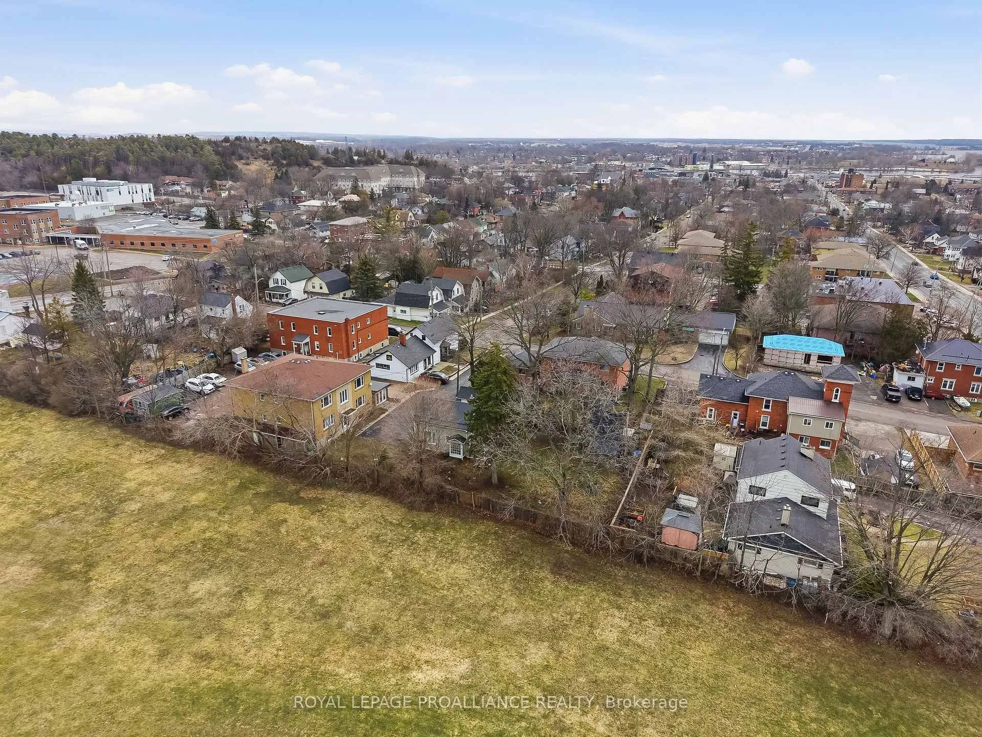 Photo 39 of 193 Henry Street, Quinte West, Trenton Ward — HOMEH