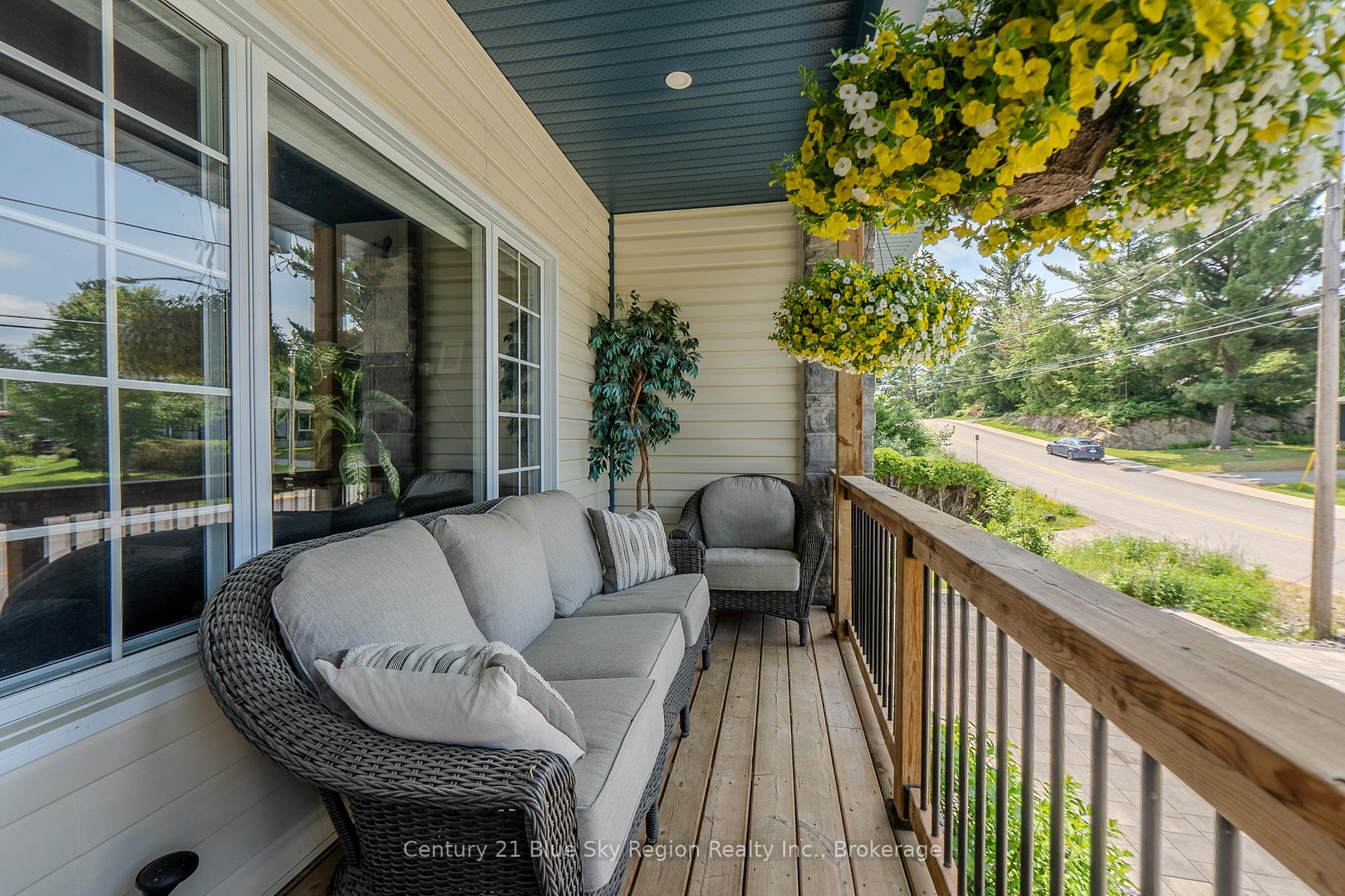 Photo 4 of 390 King Street, Callander — HOMEH