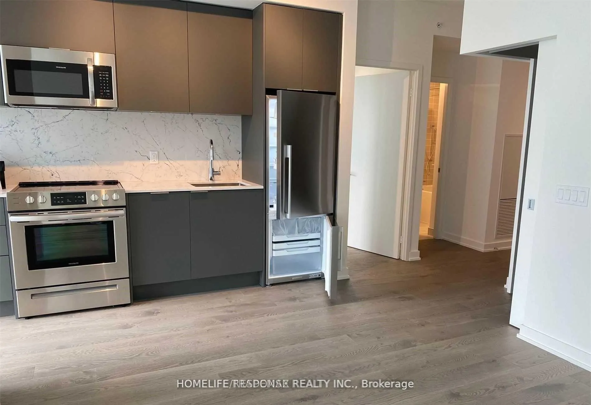 Photo 12 of Unit 2706, 25 Richmond Street E, Toronto, Church-Yonge Corridor — HOMEH
