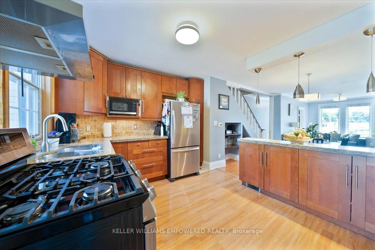 Photo 8 of 638 Winona Drive, Toronto, Oakwood Village — HOMEH