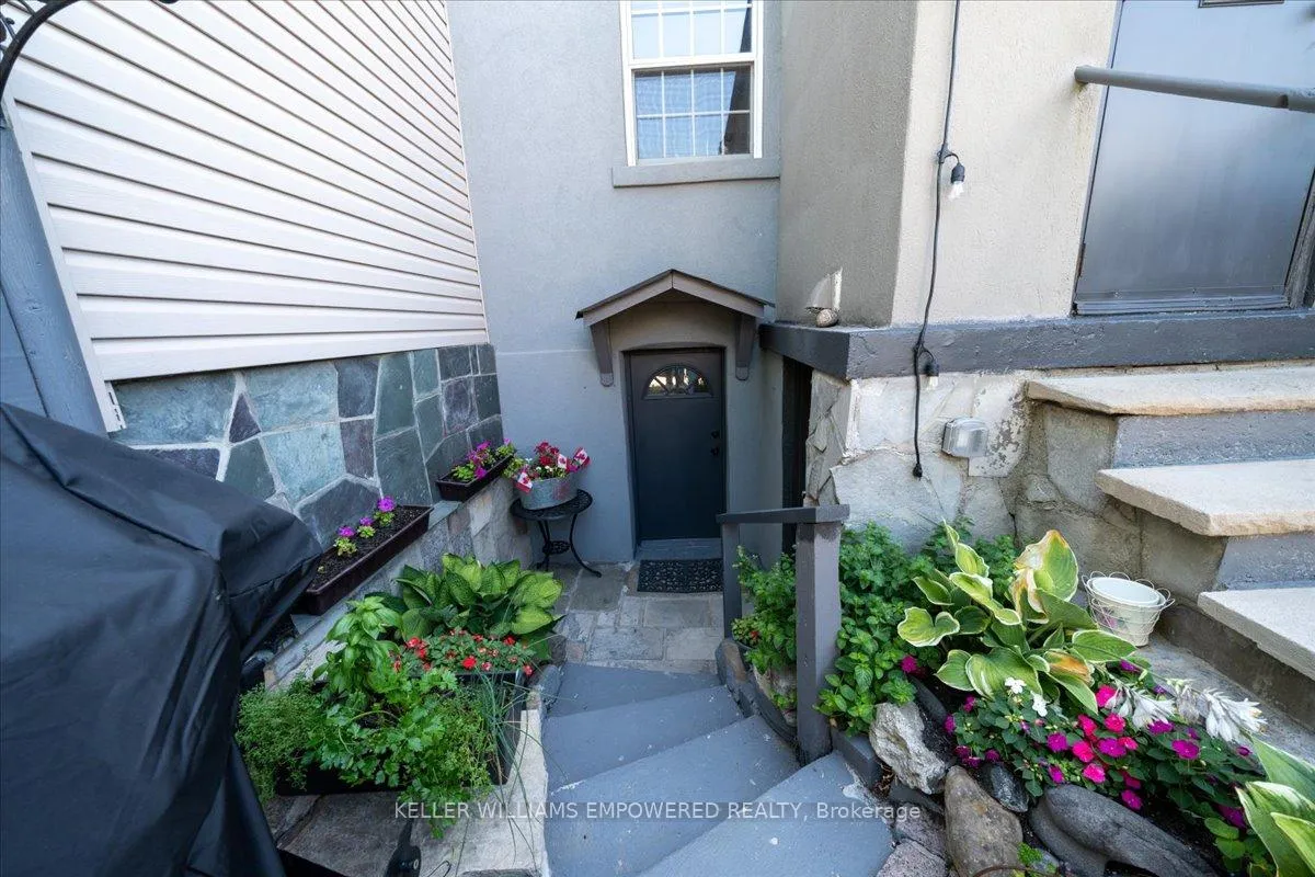 Photo 38 of 638 Winona Drive, Toronto, Oakwood Village — HOMEH