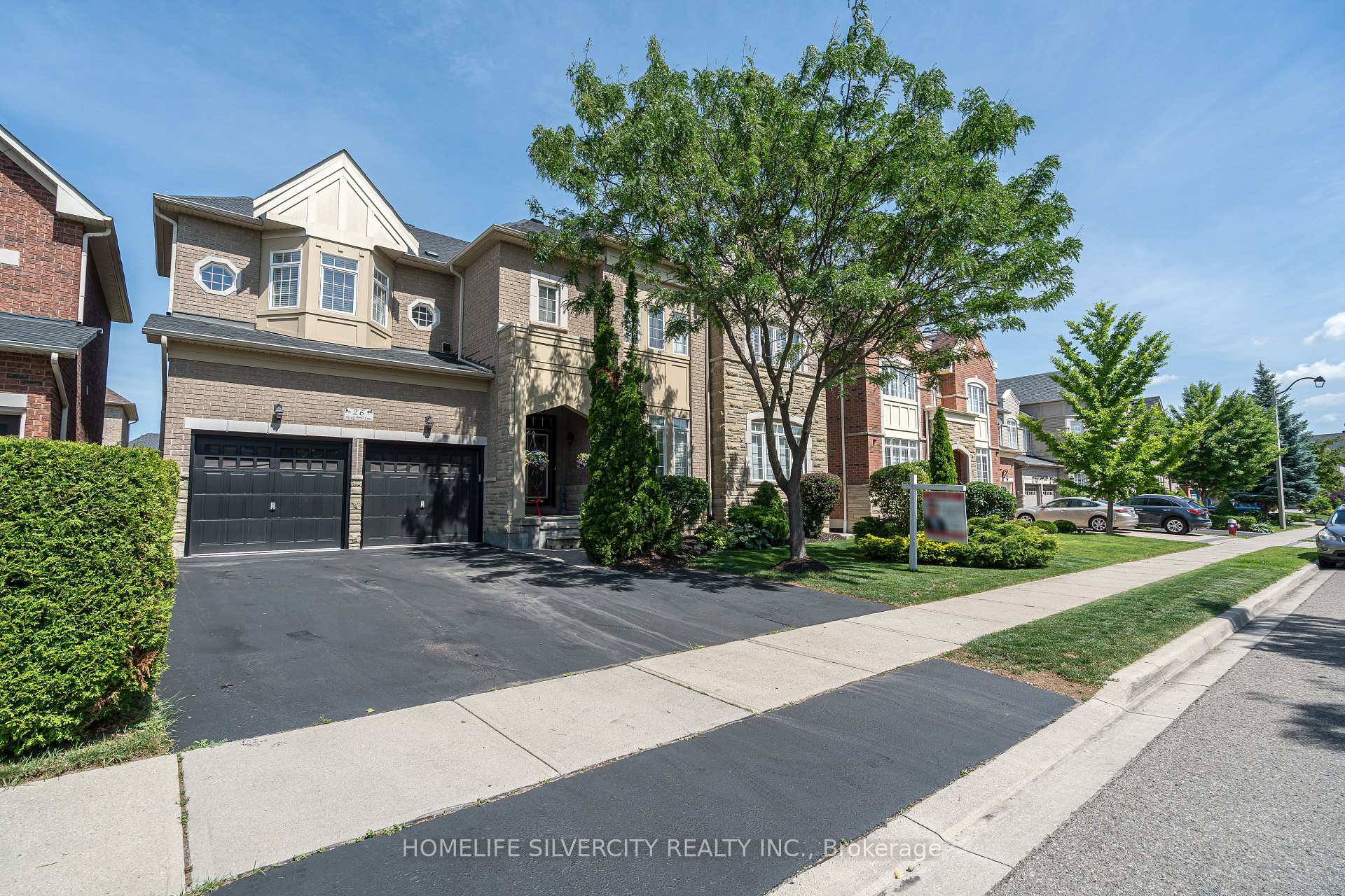 Photo 9 of 26 Jacob Brill Crescent, Brampton, Bram West — HOMEH