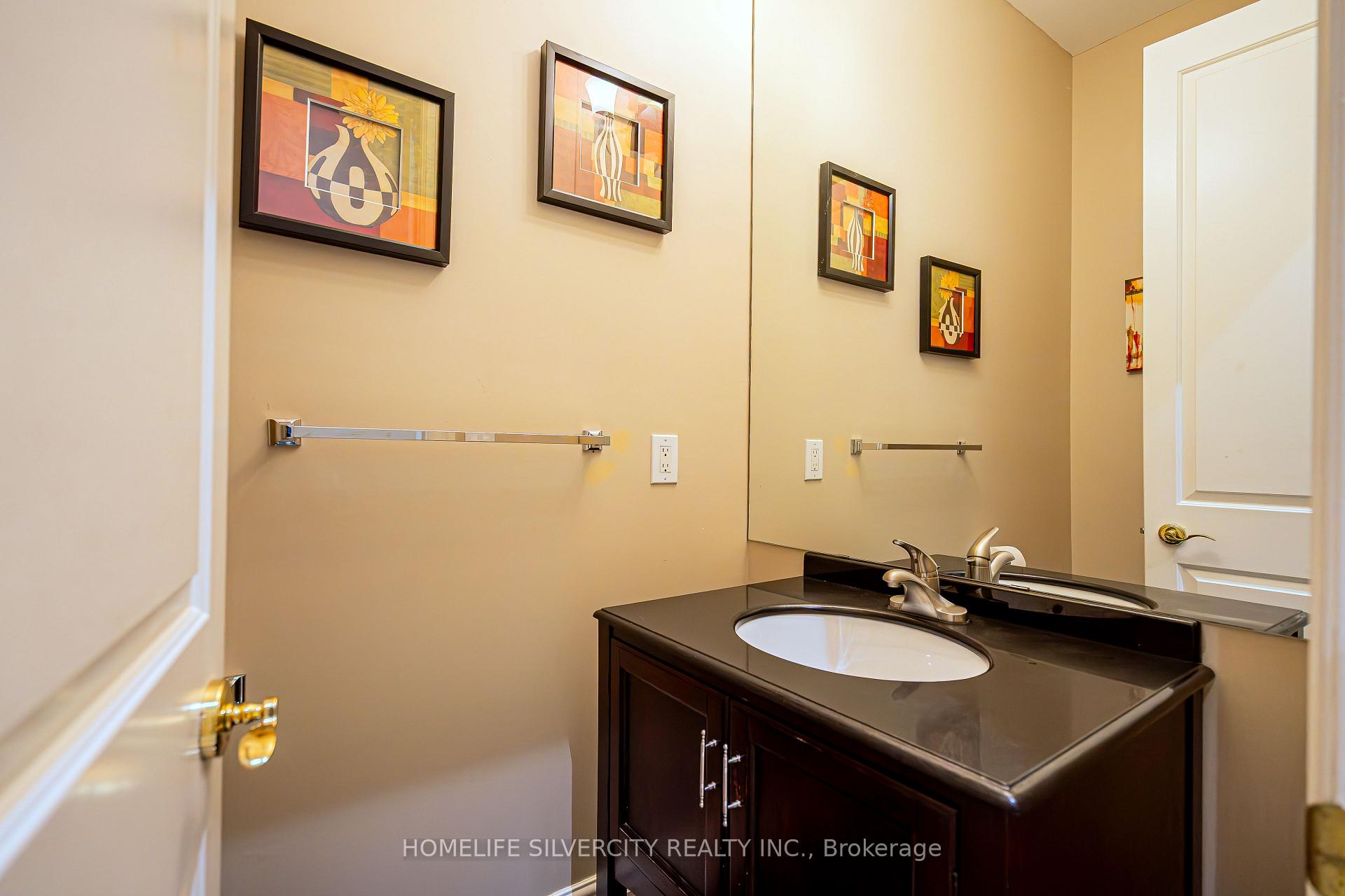 Photo 40 of 26 Jacob Brill Crescent, Brampton, Bram West — HOMEH