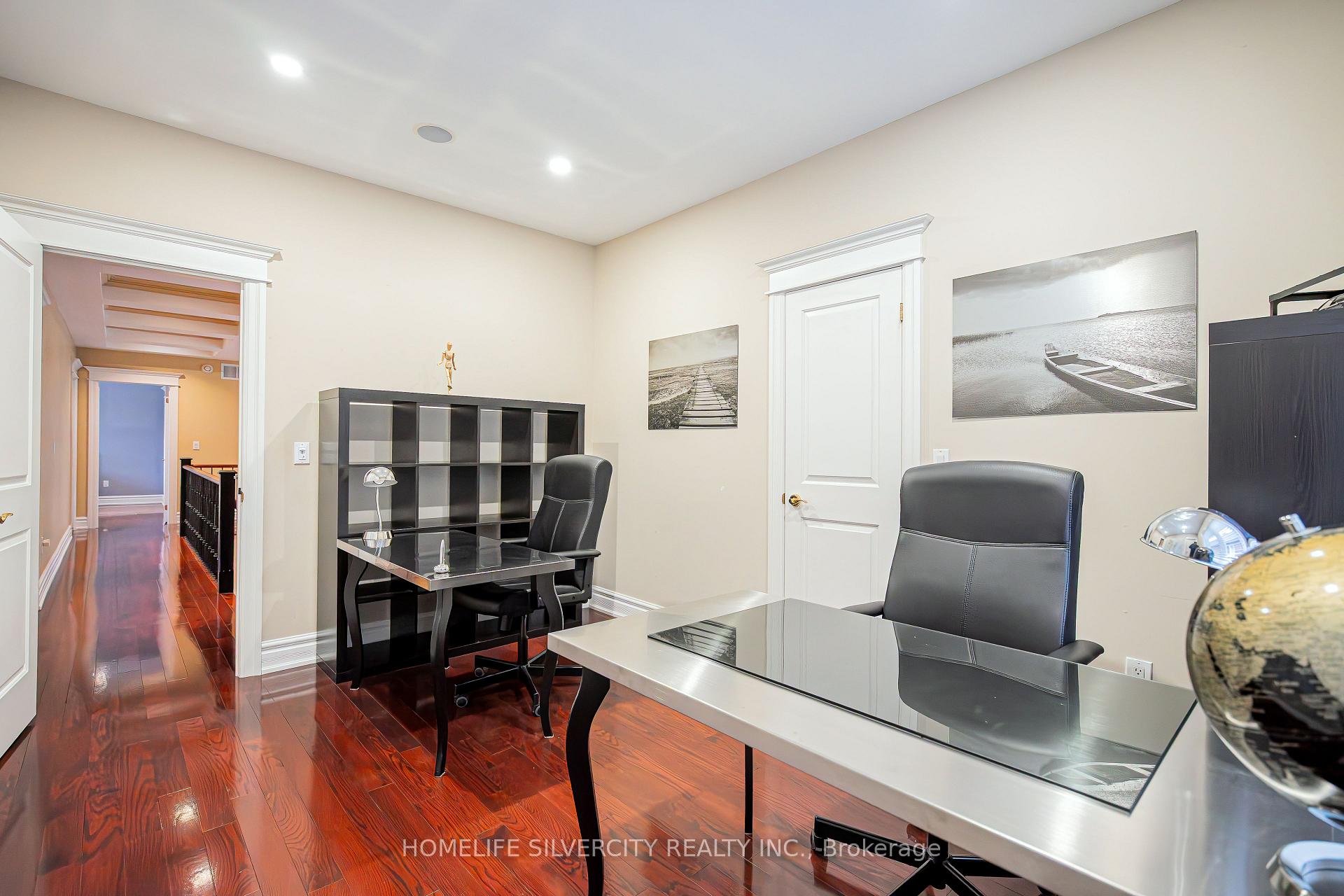 Photo 14 of 26 Jacob Brill Crescent, Brampton, Bram West — HOMEH