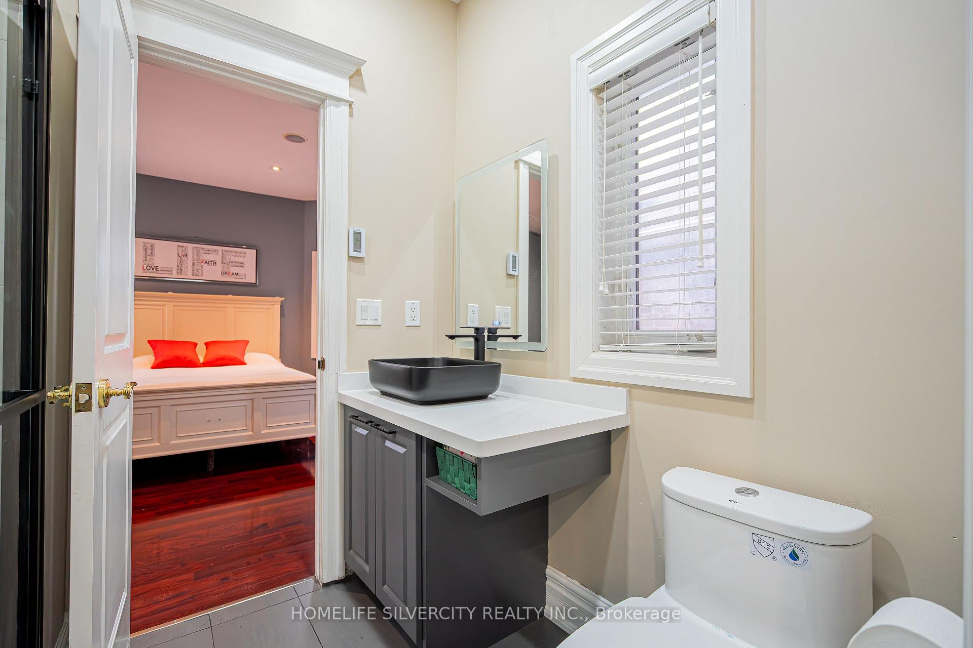 Photo 41 of 26 Jacob Brill Crescent, Brampton, Bram West — HOMEH