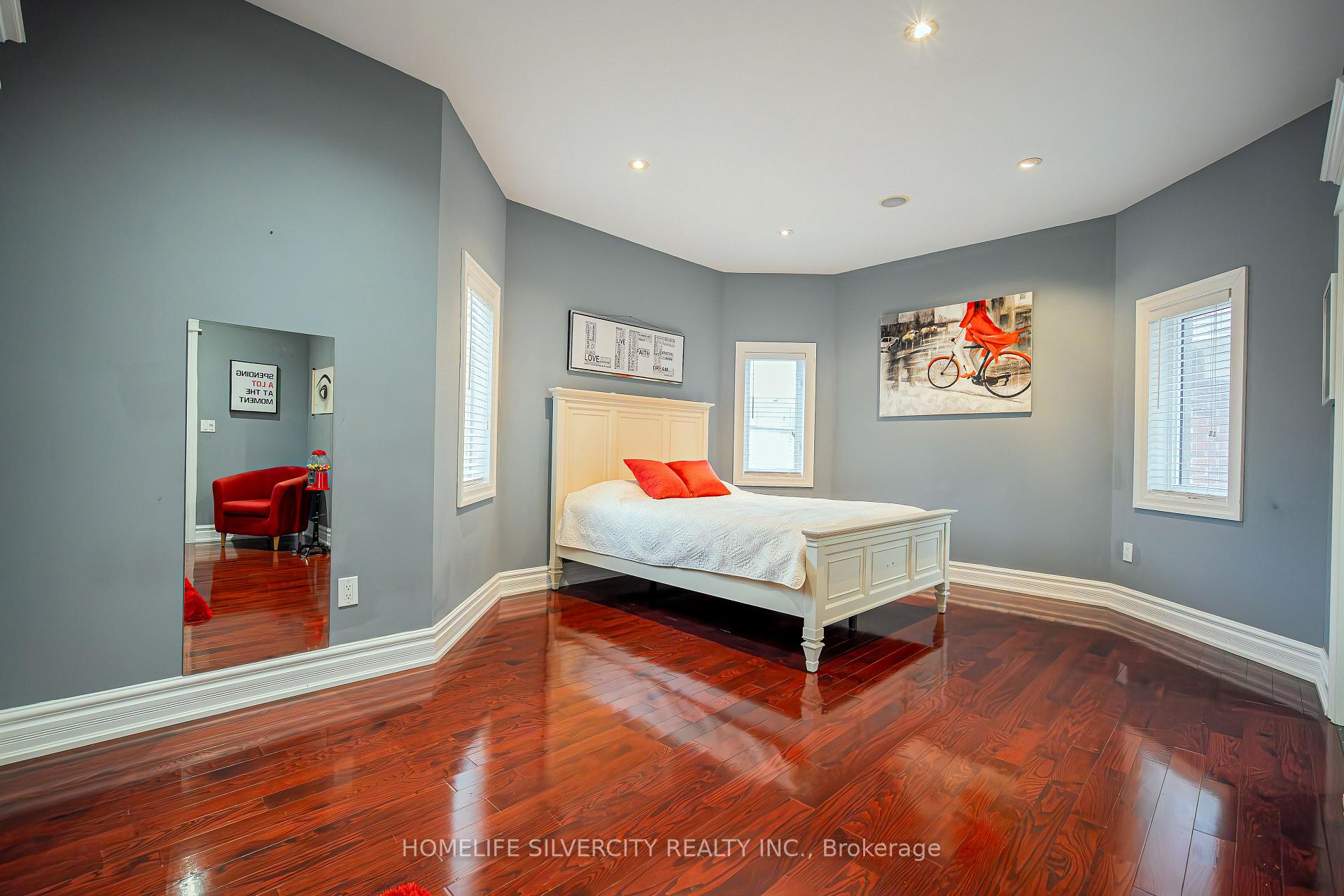 Photo 27 of 26 Jacob Brill Crescent, Brampton, Bram West — HOMEH