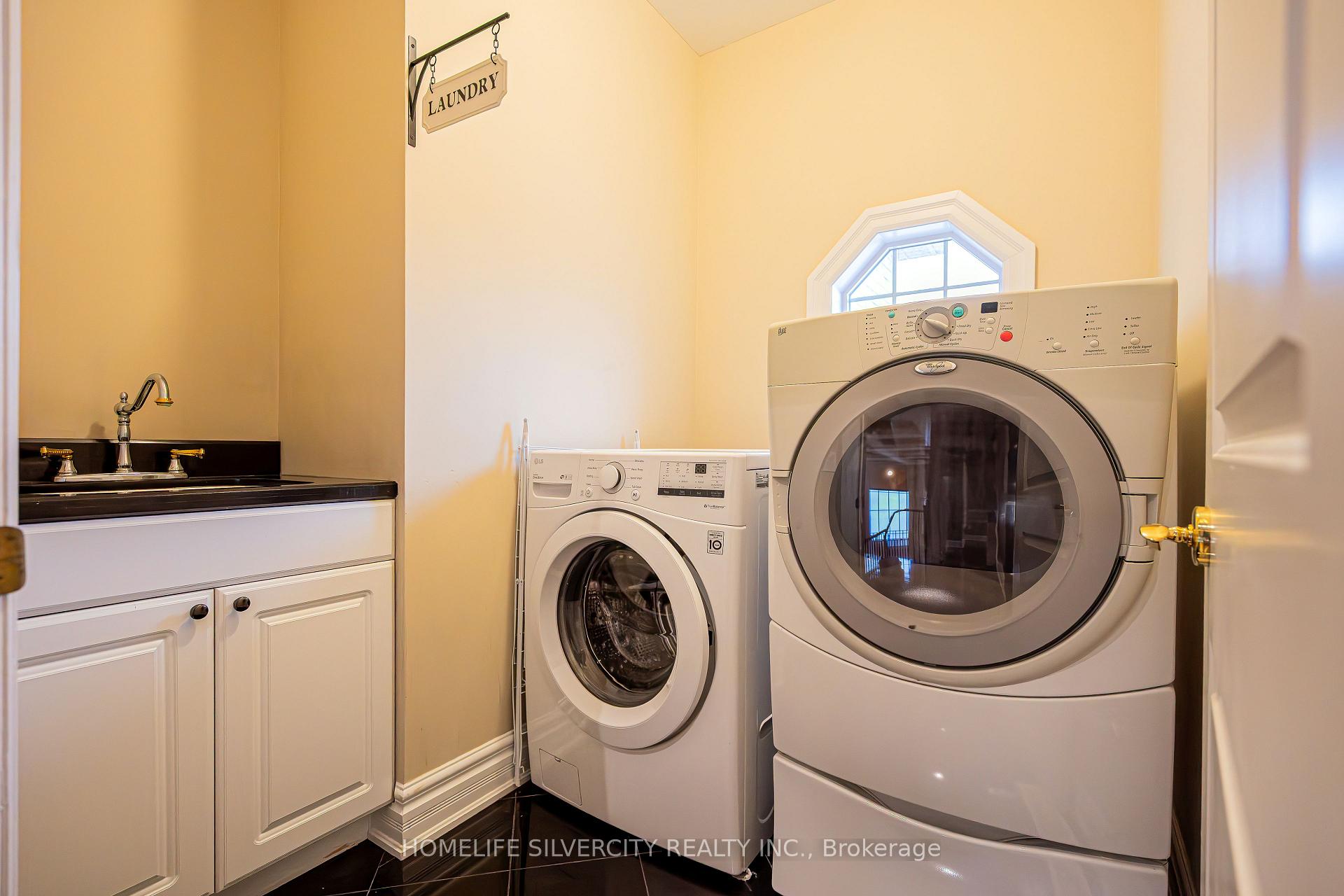 Photo 25 of 26 Jacob Brill Crescent, Brampton, Bram West — HOMEH