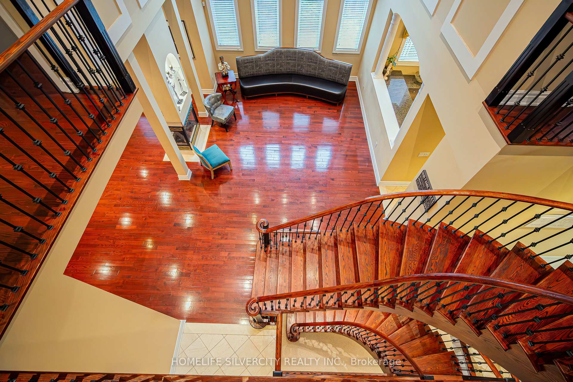 Photo 34 of 26 Jacob Brill Crescent, Brampton, Bram West — HOMEH