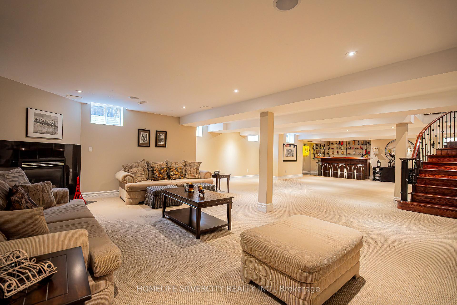 Photo 33 of 26 Jacob Brill Crescent, Brampton, Bram West — HOMEH