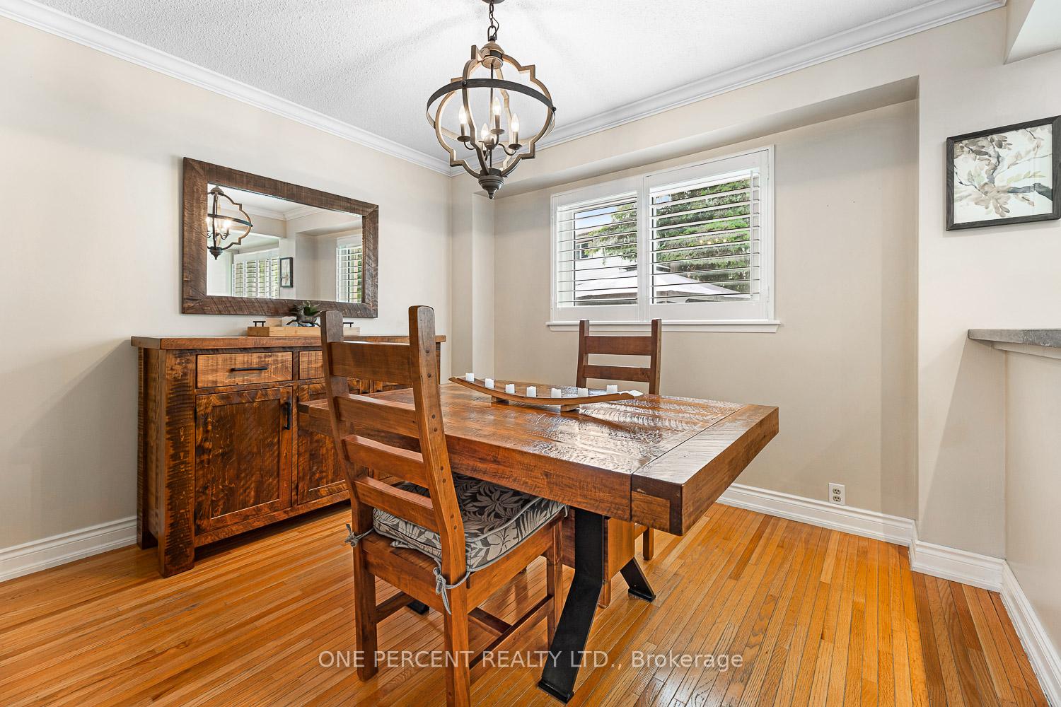 Photo 10 of 103 Royal Palm Drive, Brampton, Heart Lake East — HOMEH