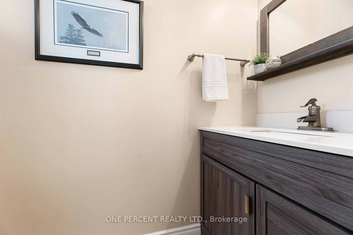 Photo 17 of 103 Royal Palm Drive, Brampton, Heart Lake East — HOMEH