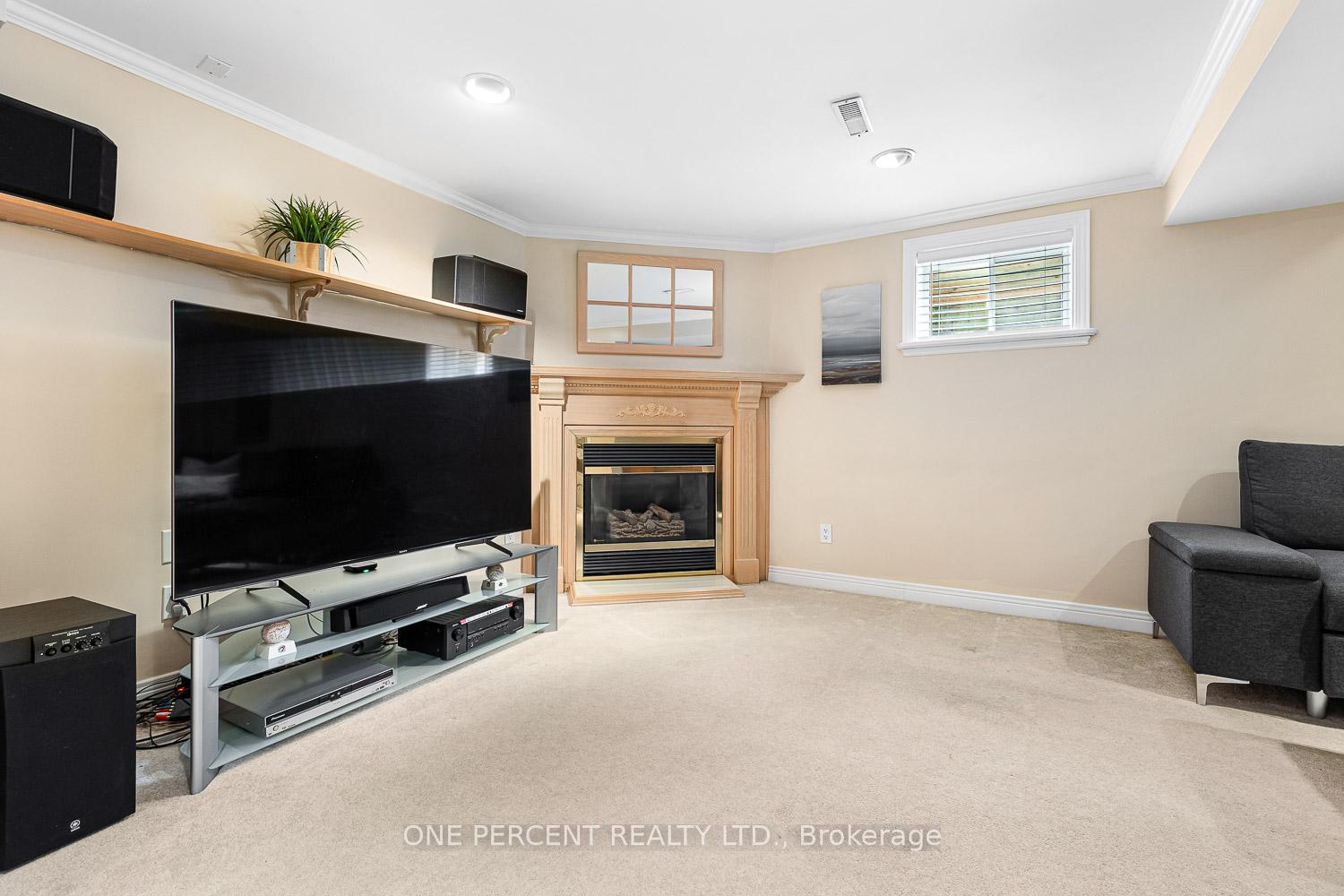 Photo 28 of 103 Royal Palm Drive, Brampton, Heart Lake East — HOMEH