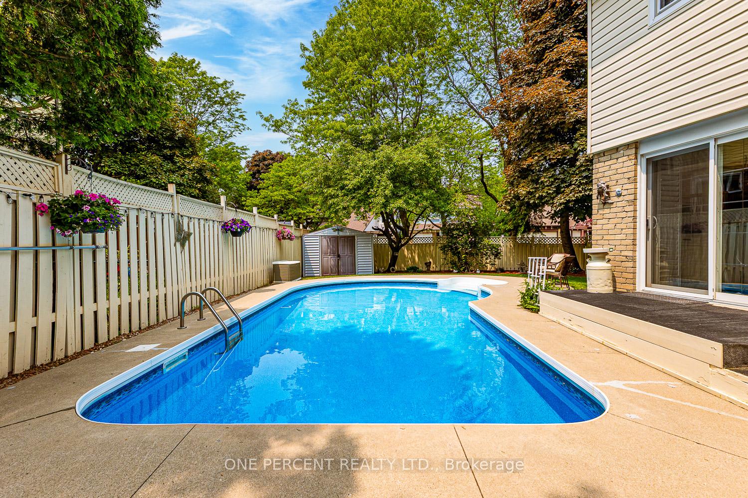 Photo 35 of 103 Royal Palm Drive, Brampton, Heart Lake East — HOMEH