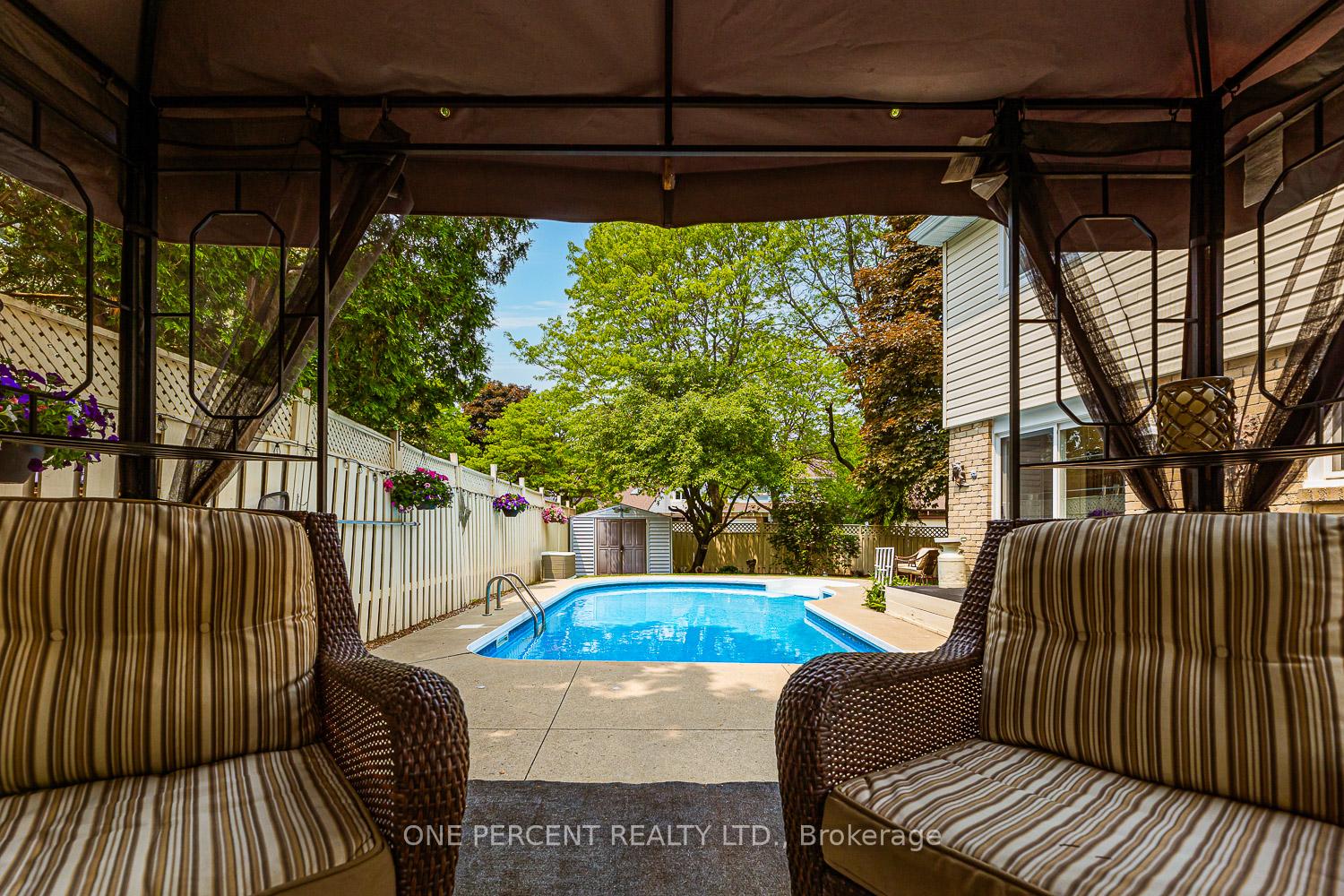 Photo 37 of 103 Royal Palm Drive, Brampton, Heart Lake East — HOMEH