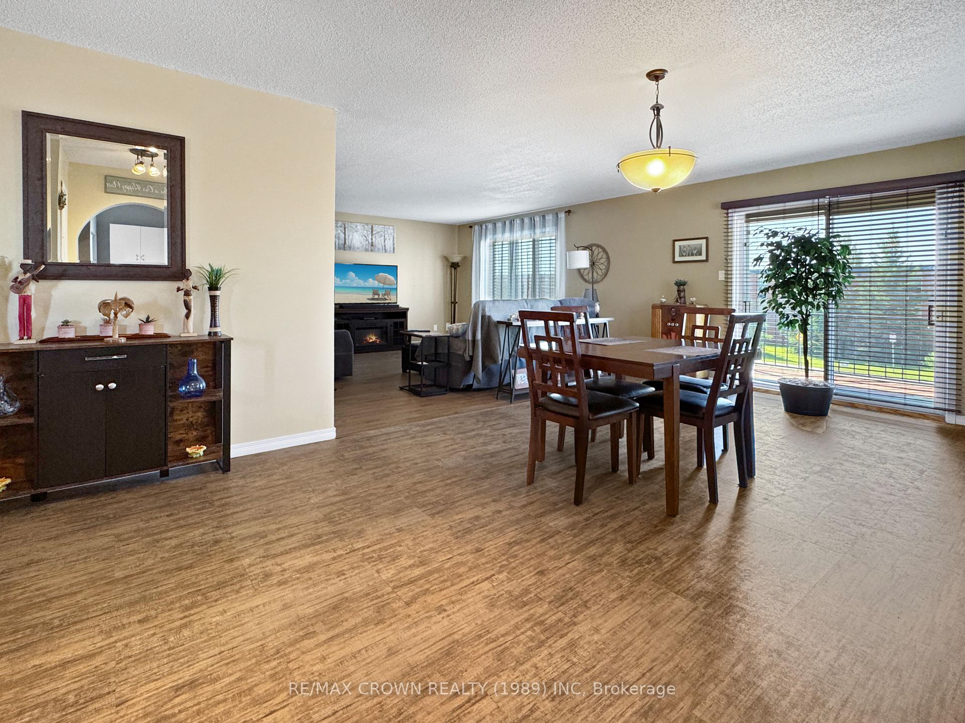 Photo 31 of 1012 Prince Street, Hearst — HOMEH