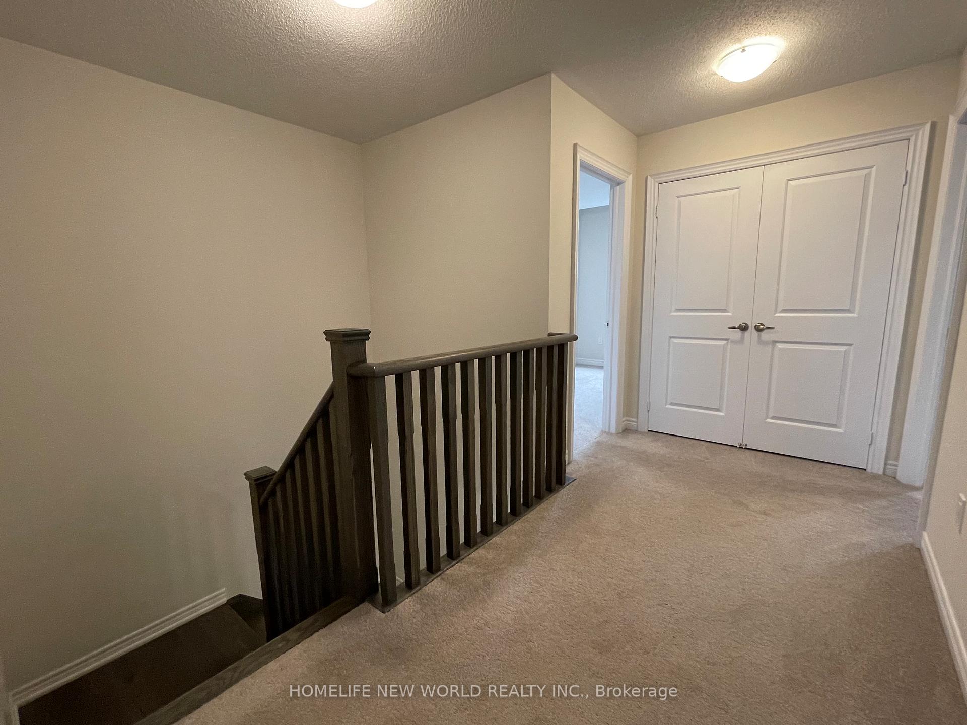 Photo 7 of 256 Conklin Crescent, Aurora, Rural Aurora — HOMEH