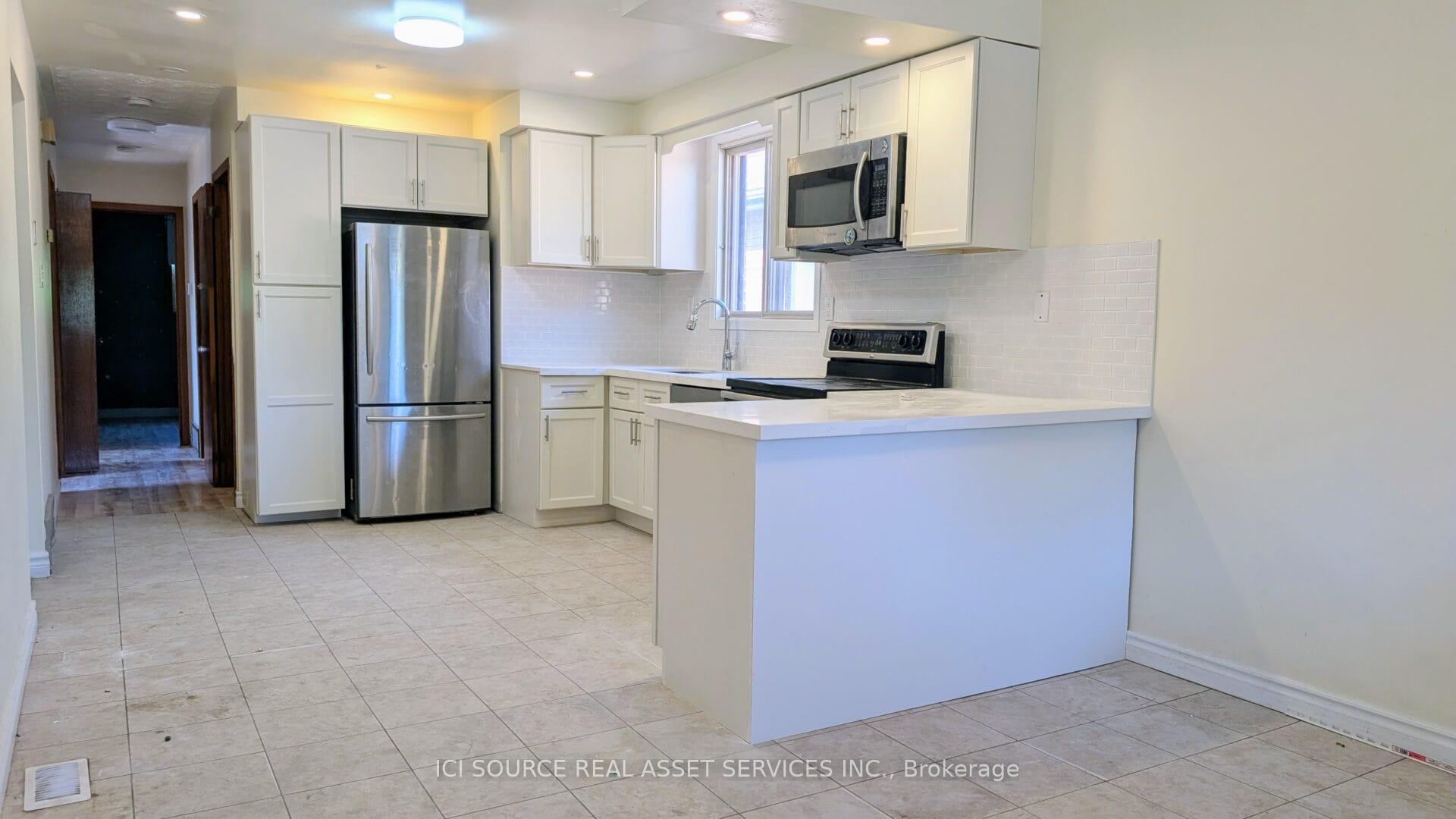 Photo 1 of 934 Lawrence Road, Hamilton, Rosedale — HOMEH