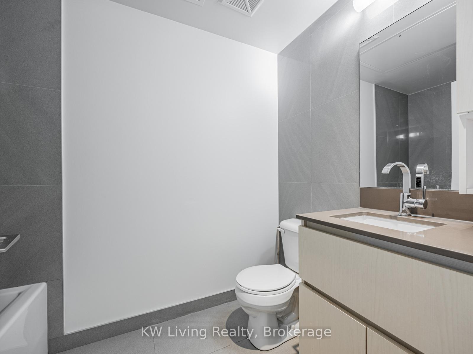 Photo 6 of Unit 621, 30 Baseball Place, Toronto, South Riverdale — HOMEH
