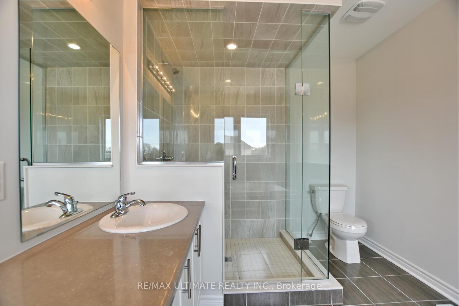 Photo 33 of 81 Mclean Avenue, Collingwood — HOMEH
